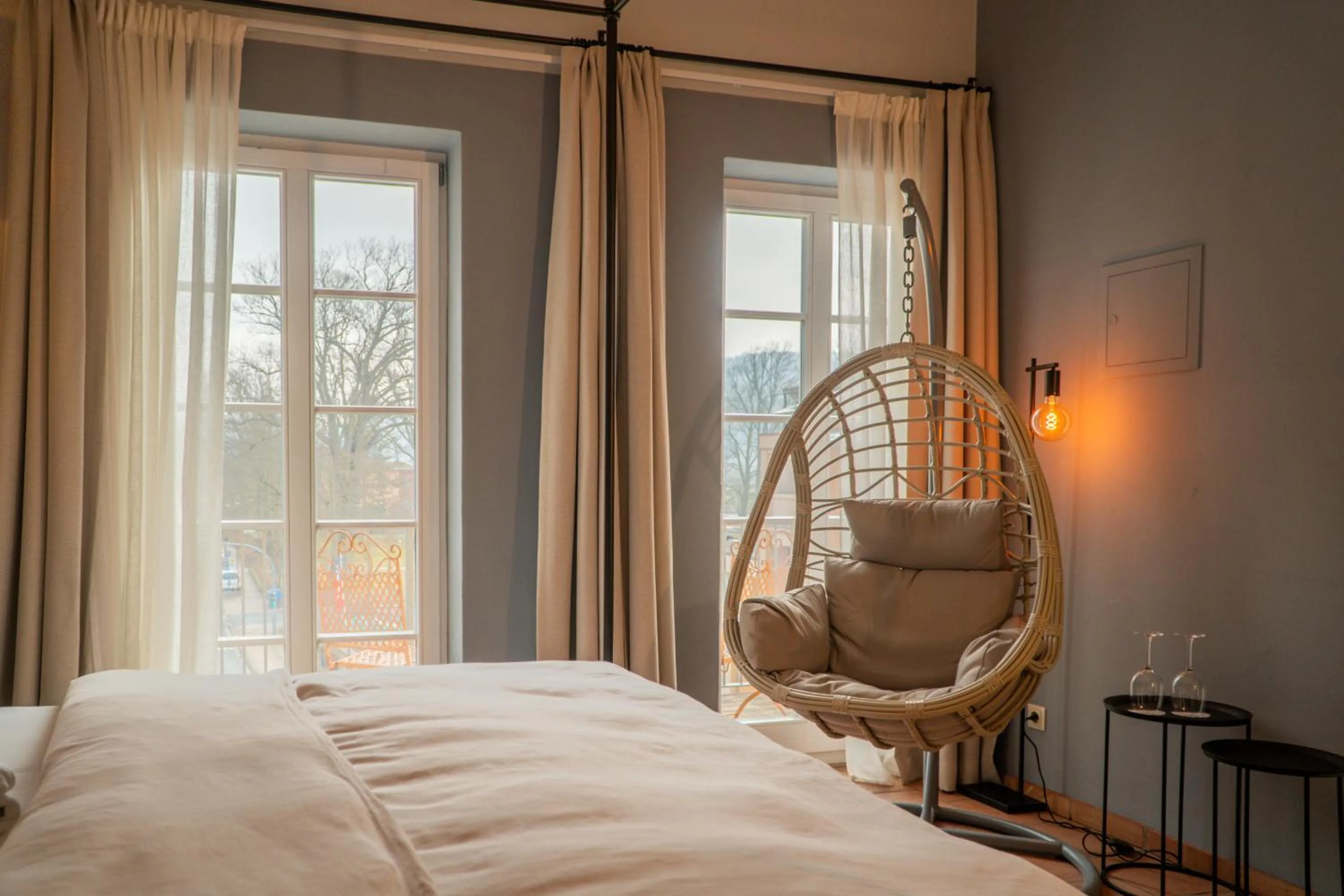 Seating area, Bed in Albergo-Toscana