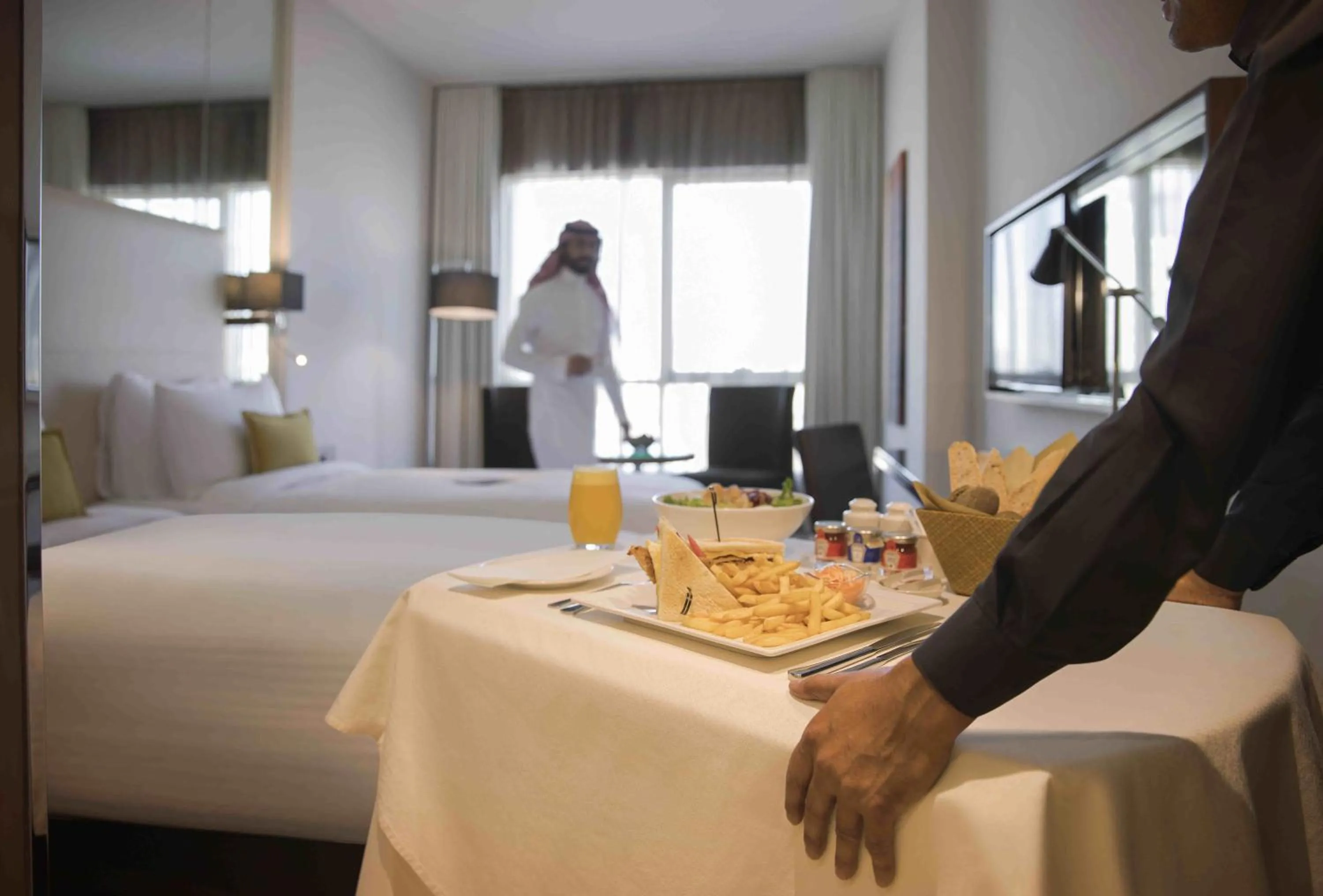 Food and drinks, Bed in Centro Salama Jeddah by Rotana