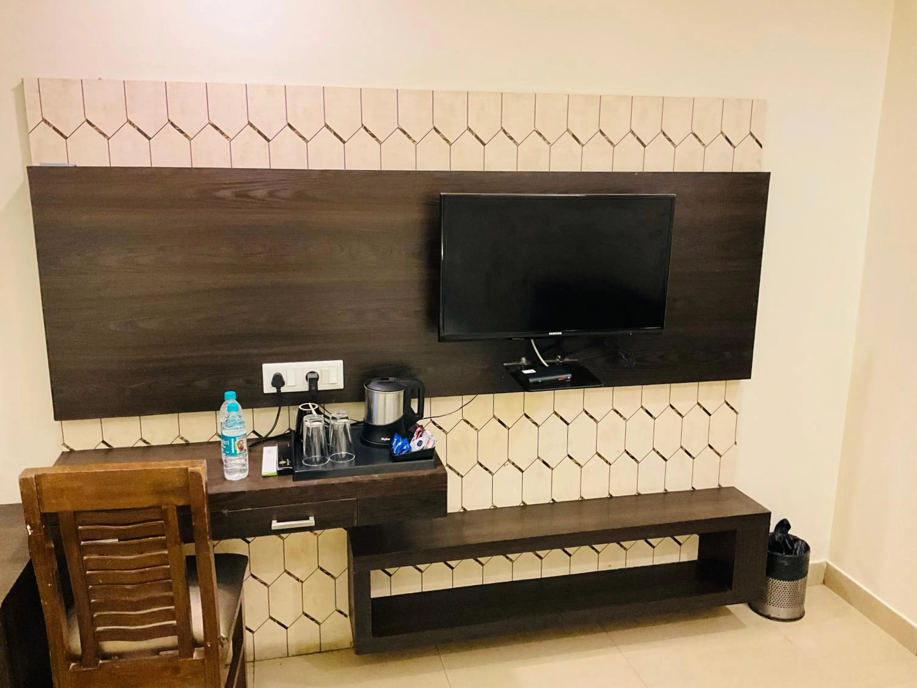 TV and multimedia in Hotel Galaxy