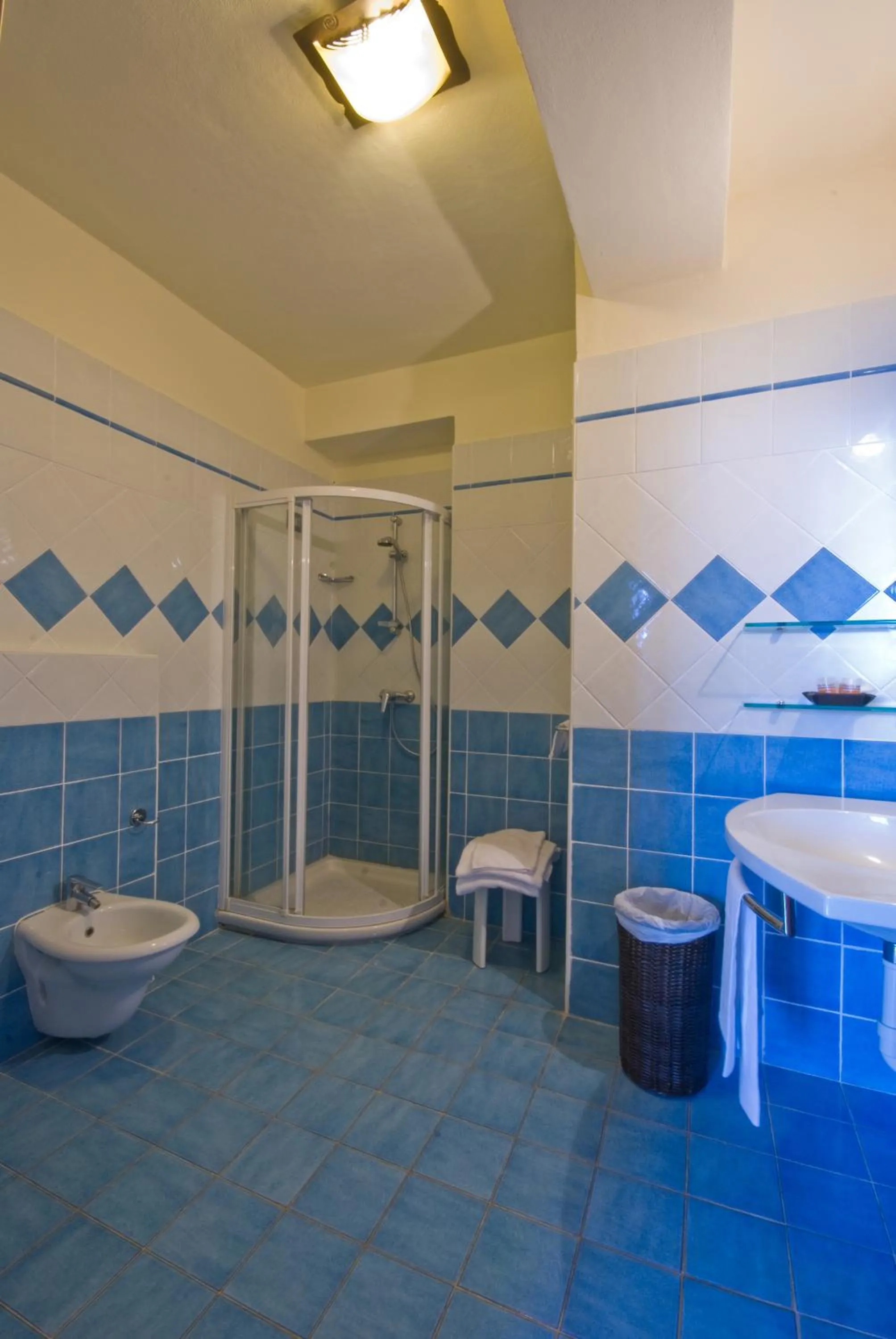 Bathroom in Hotel La Perla Del Golfo