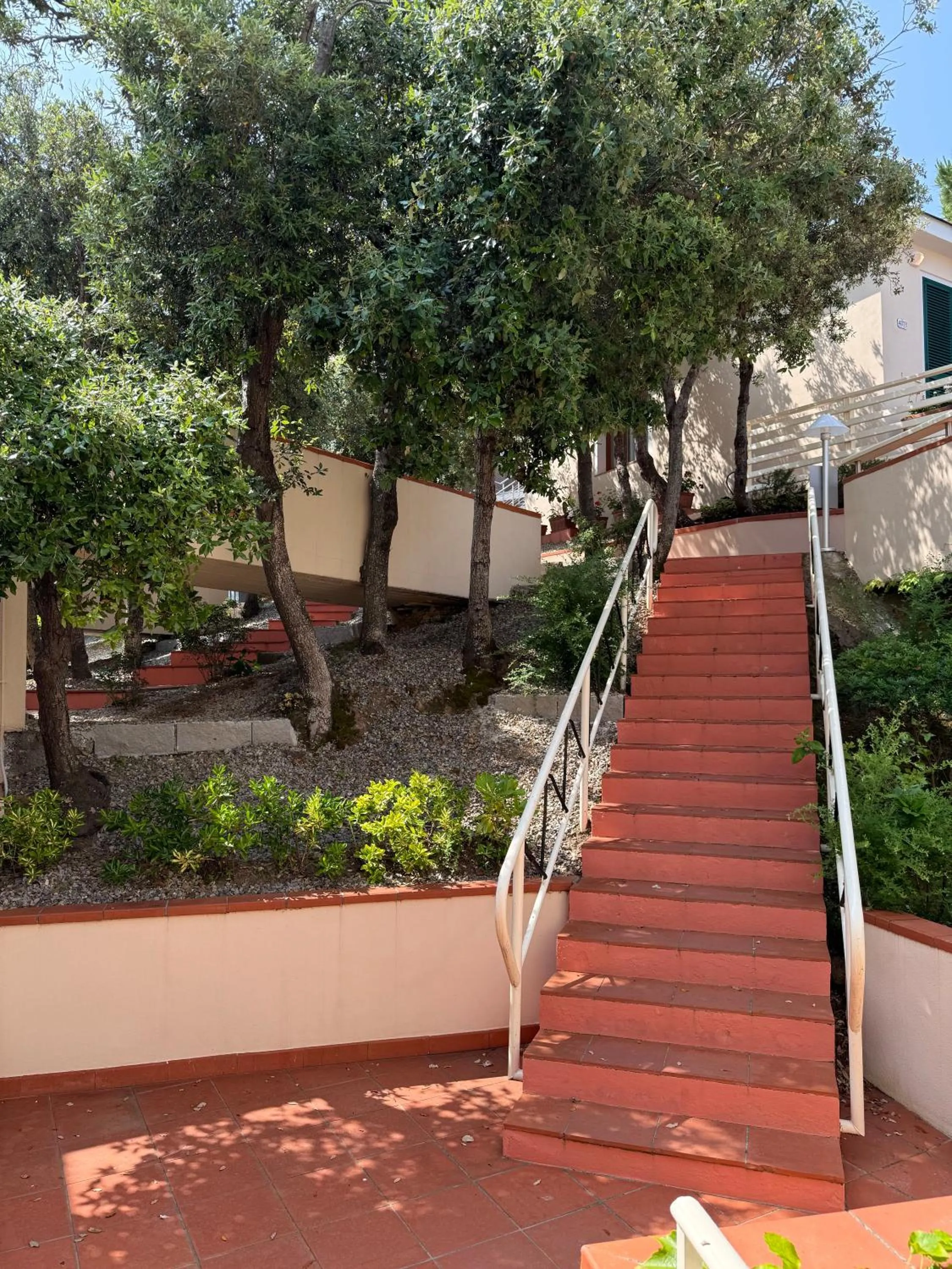 Property building in Hotel La Perla Del Golfo