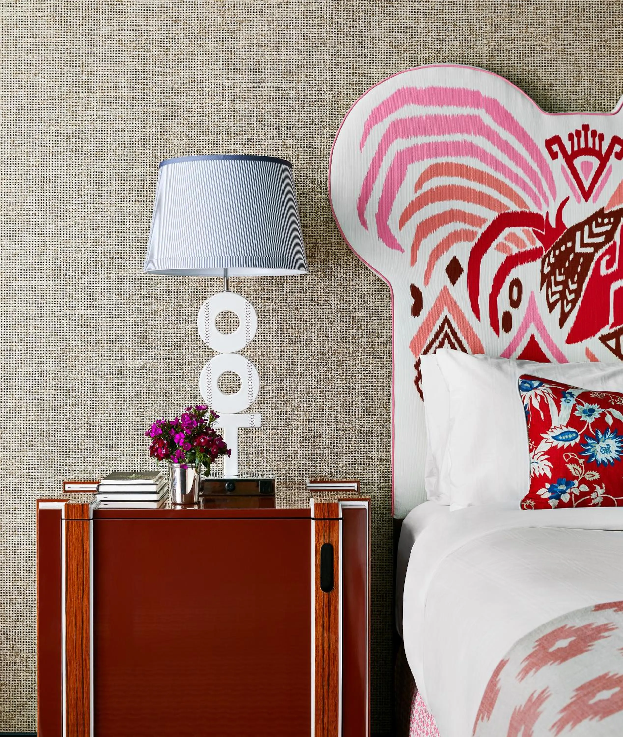 Bed in Graduate by Hilton Columbia SC