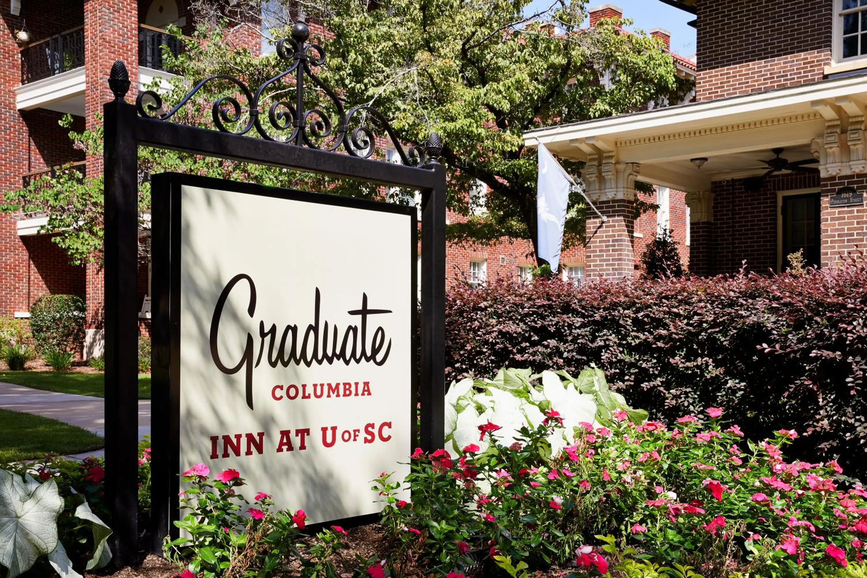 Property logo or sign in Graduate by Hilton Columbia SC