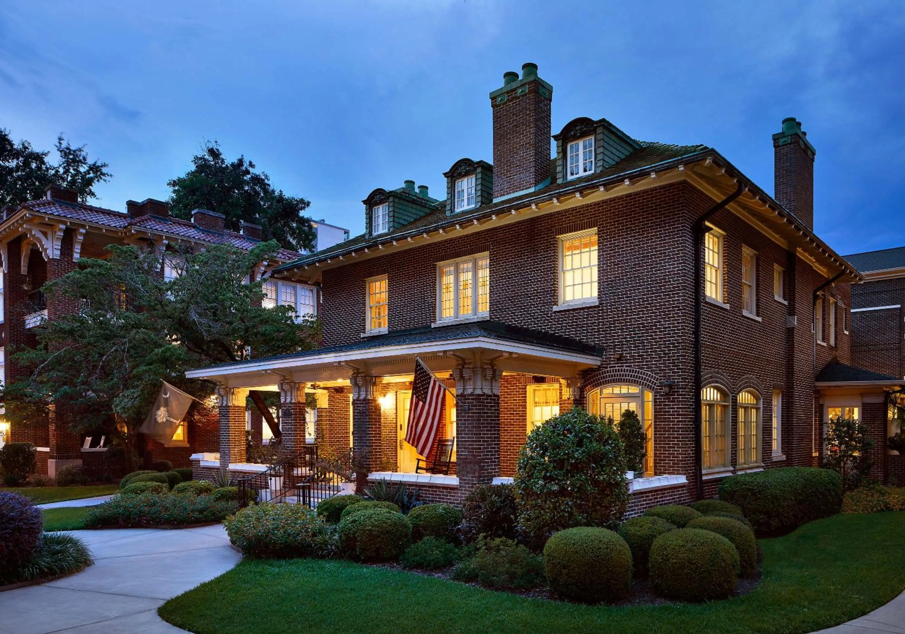 Property building in Graduate by Hilton Columbia SC