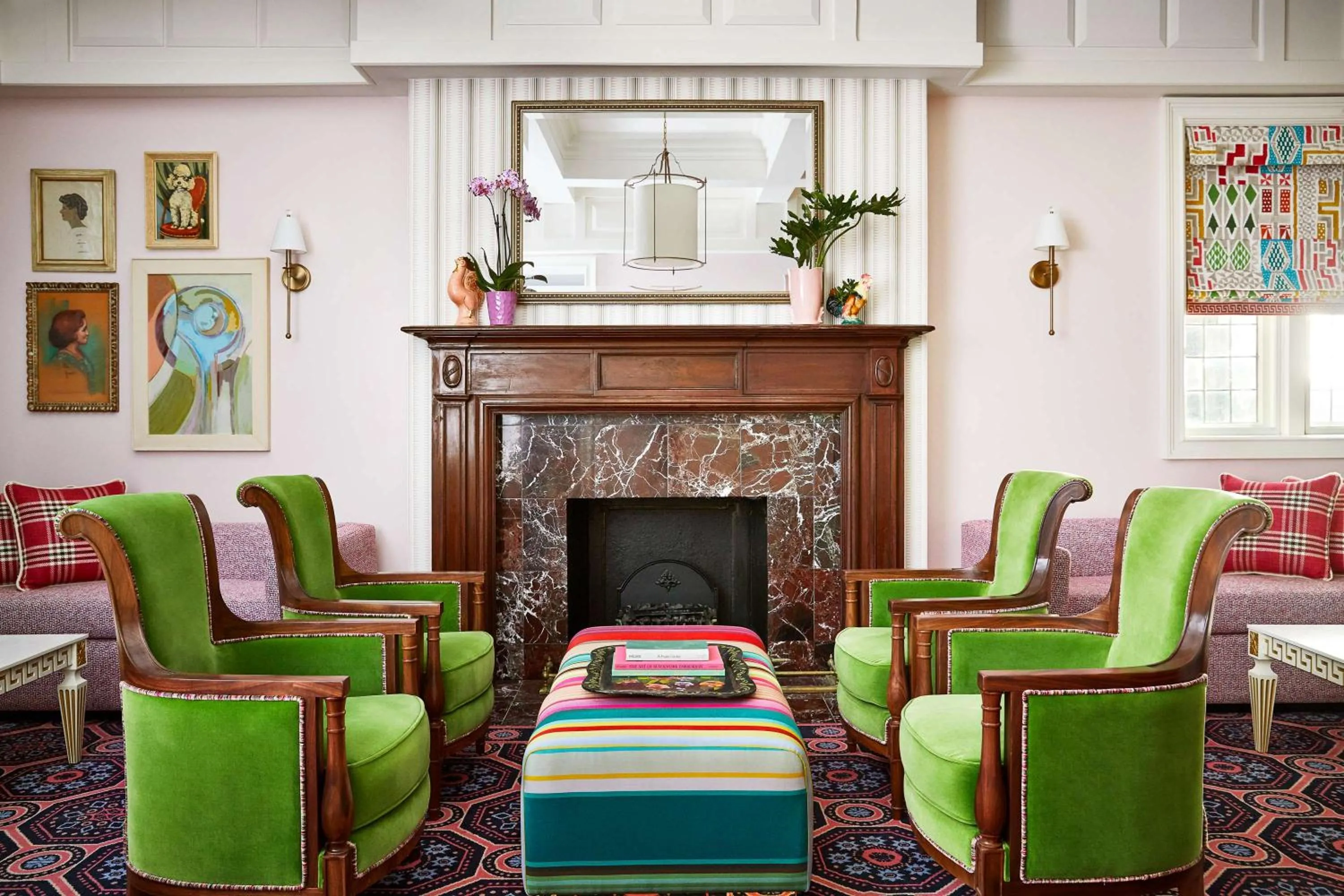 Lobby or reception in Graduate by Hilton Columbia SC