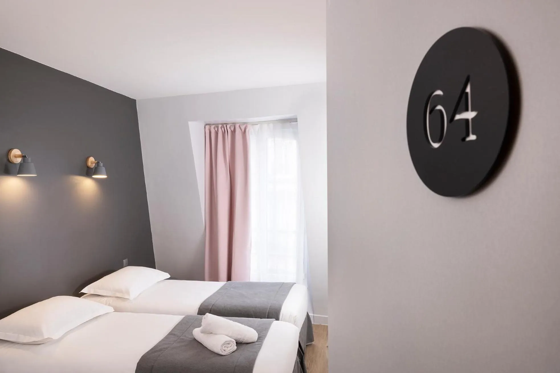 Bed in Paris Legendre