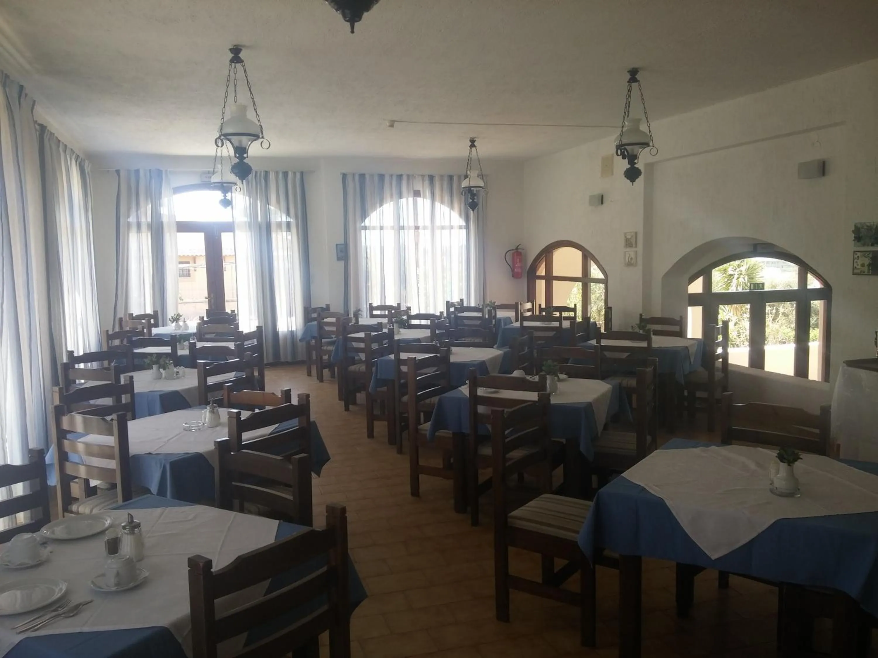 Restaurant/places to eat in Dimitra Hotel