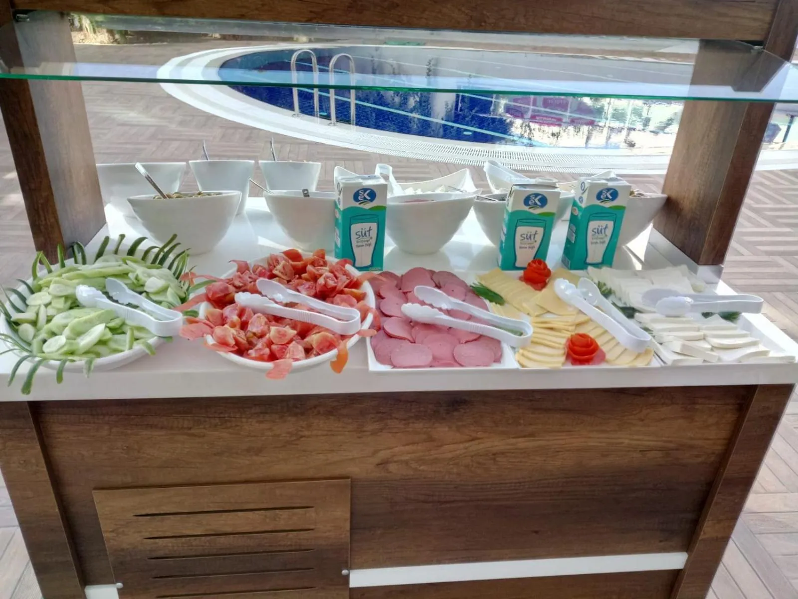 Buffet breakfast in Sunway Club Otel