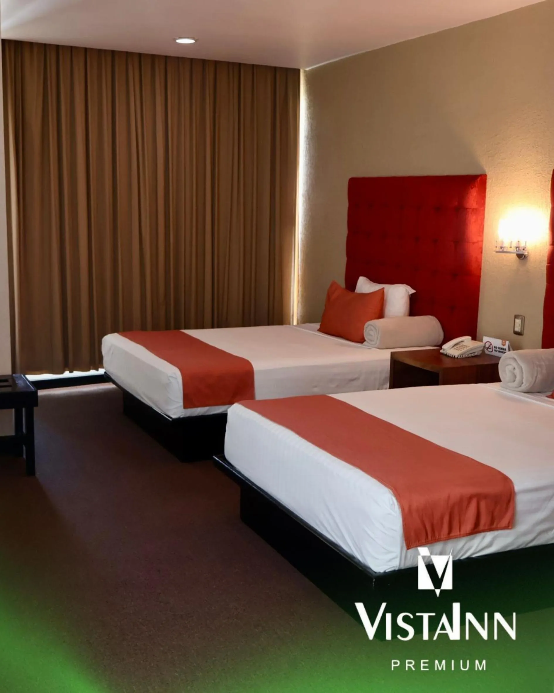 Bed in Hotel Vista Inn Premium