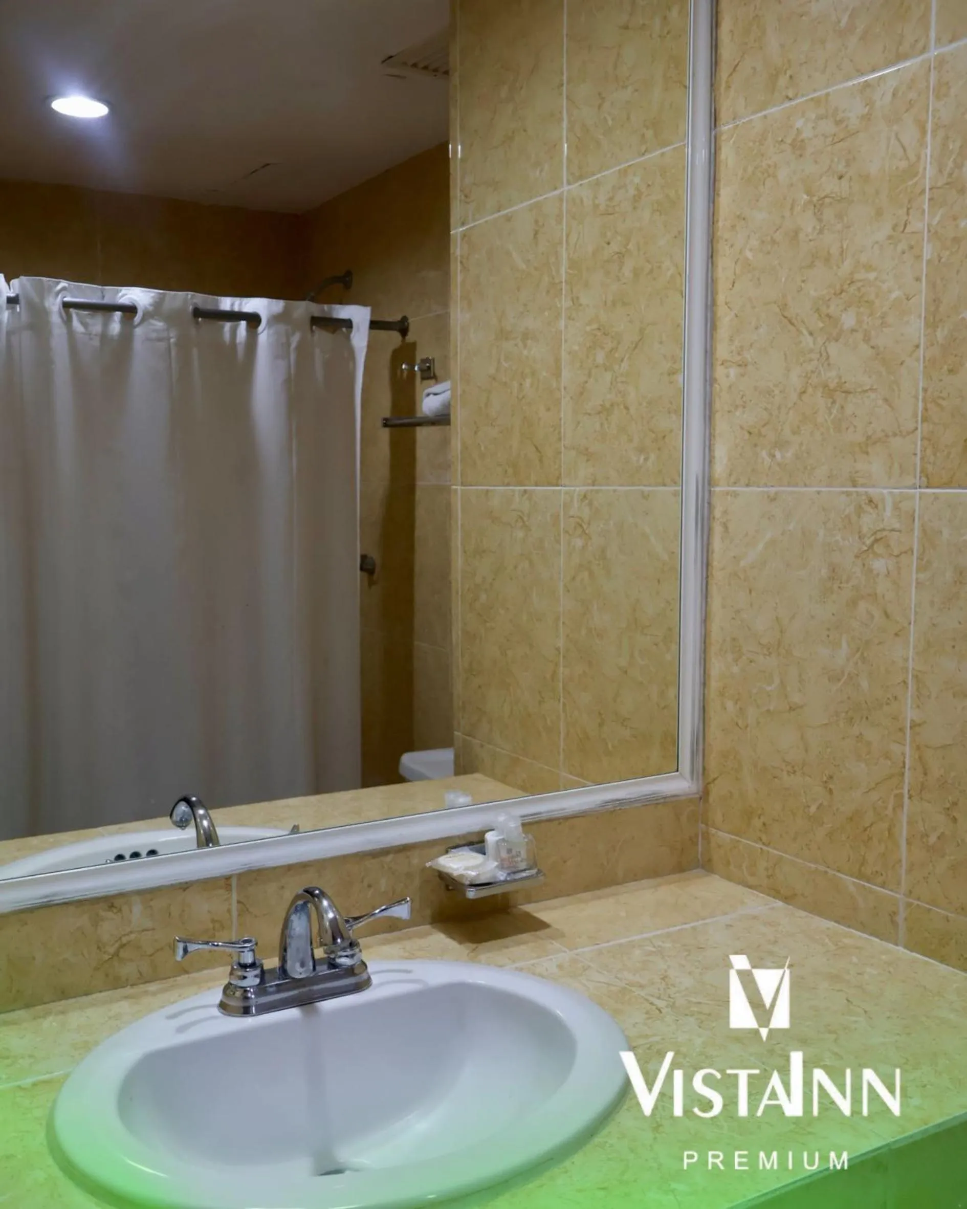 Hotel Vista Inn Premium