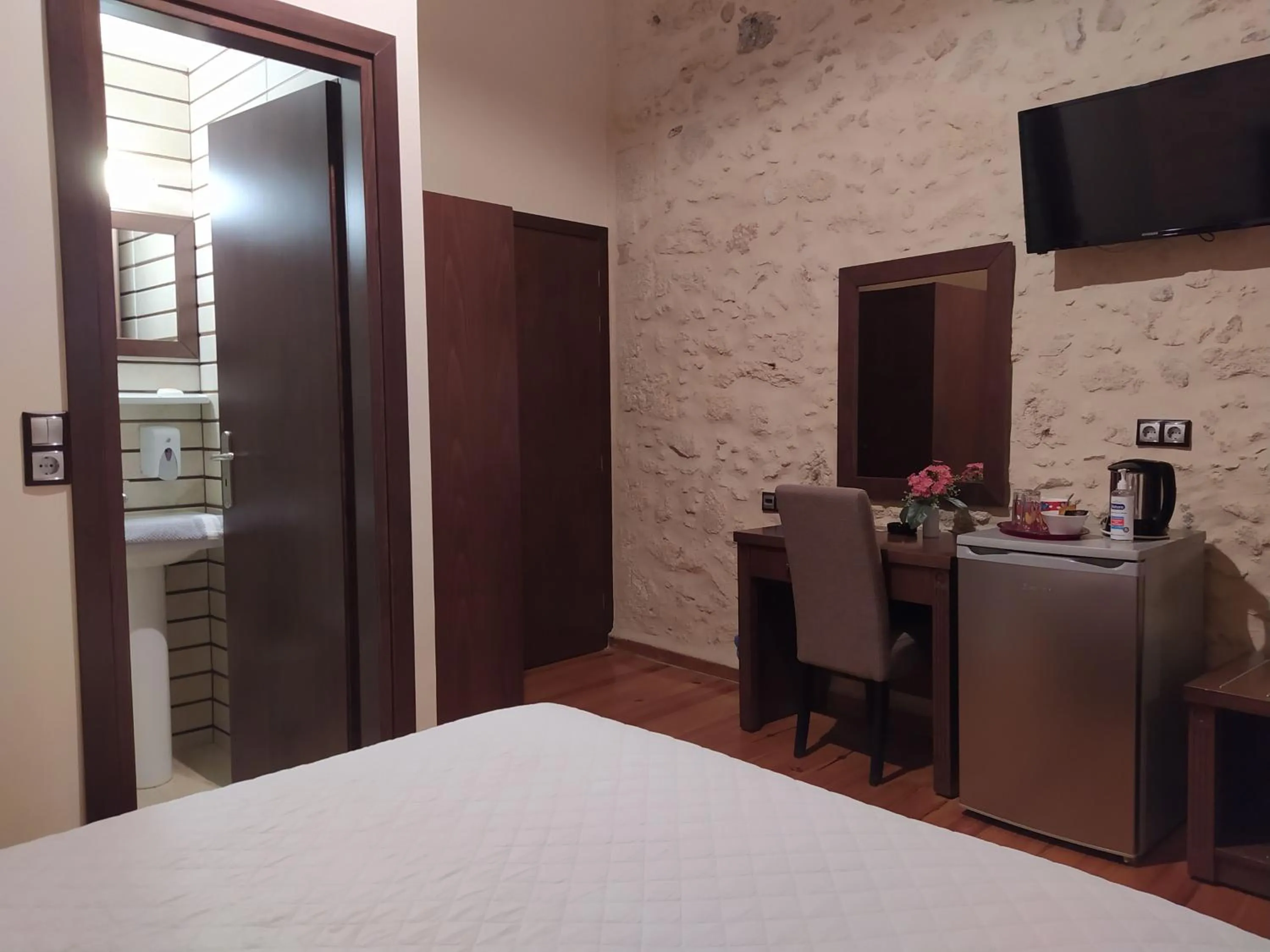 TV and multimedia, Bed in Sea Front Old Town