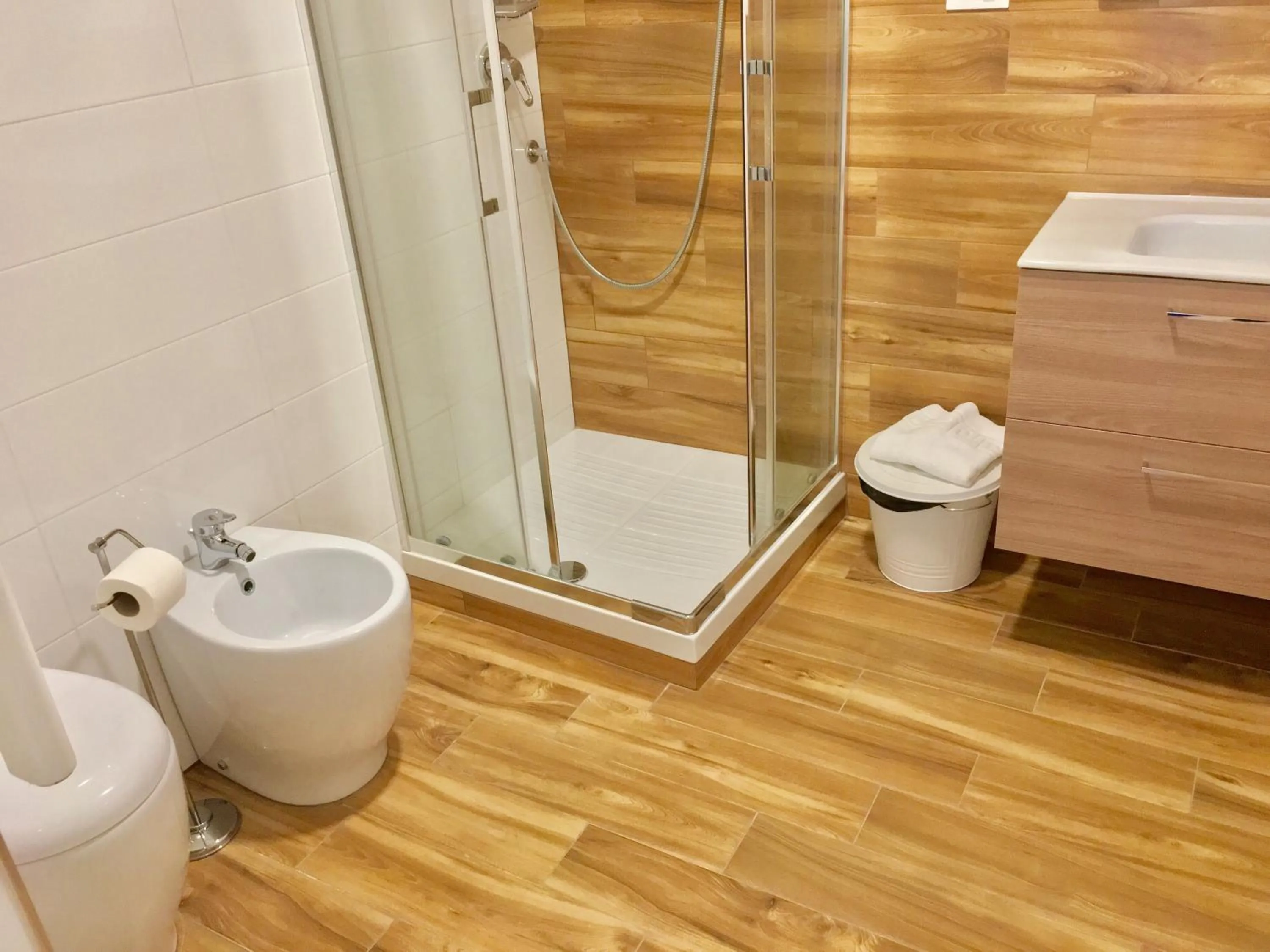 Shower in Cavallotti 21