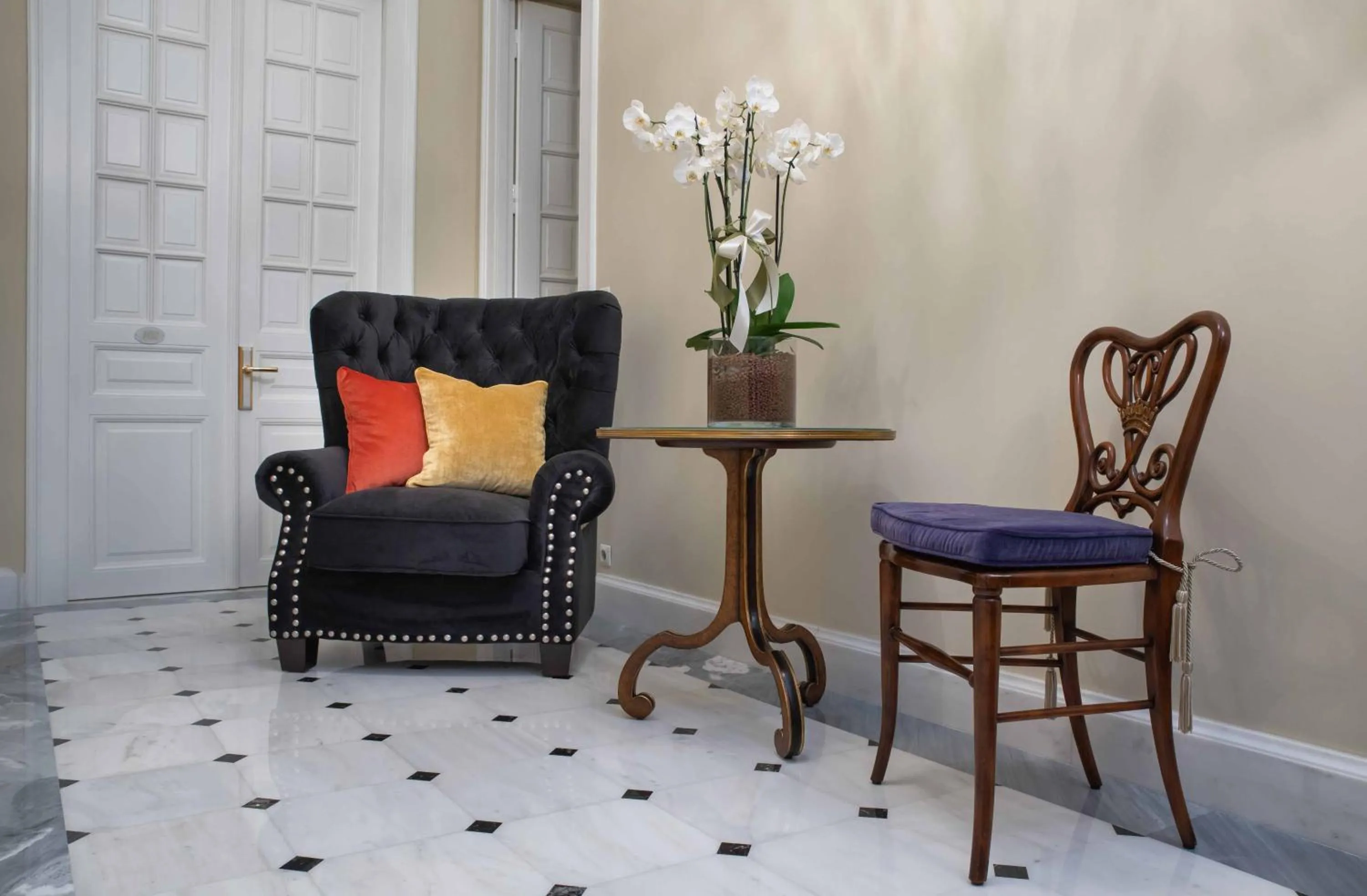 Decorative detail in Noble Suites