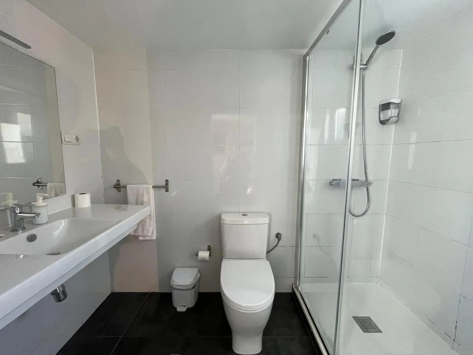 Bathroom in Hello Feria