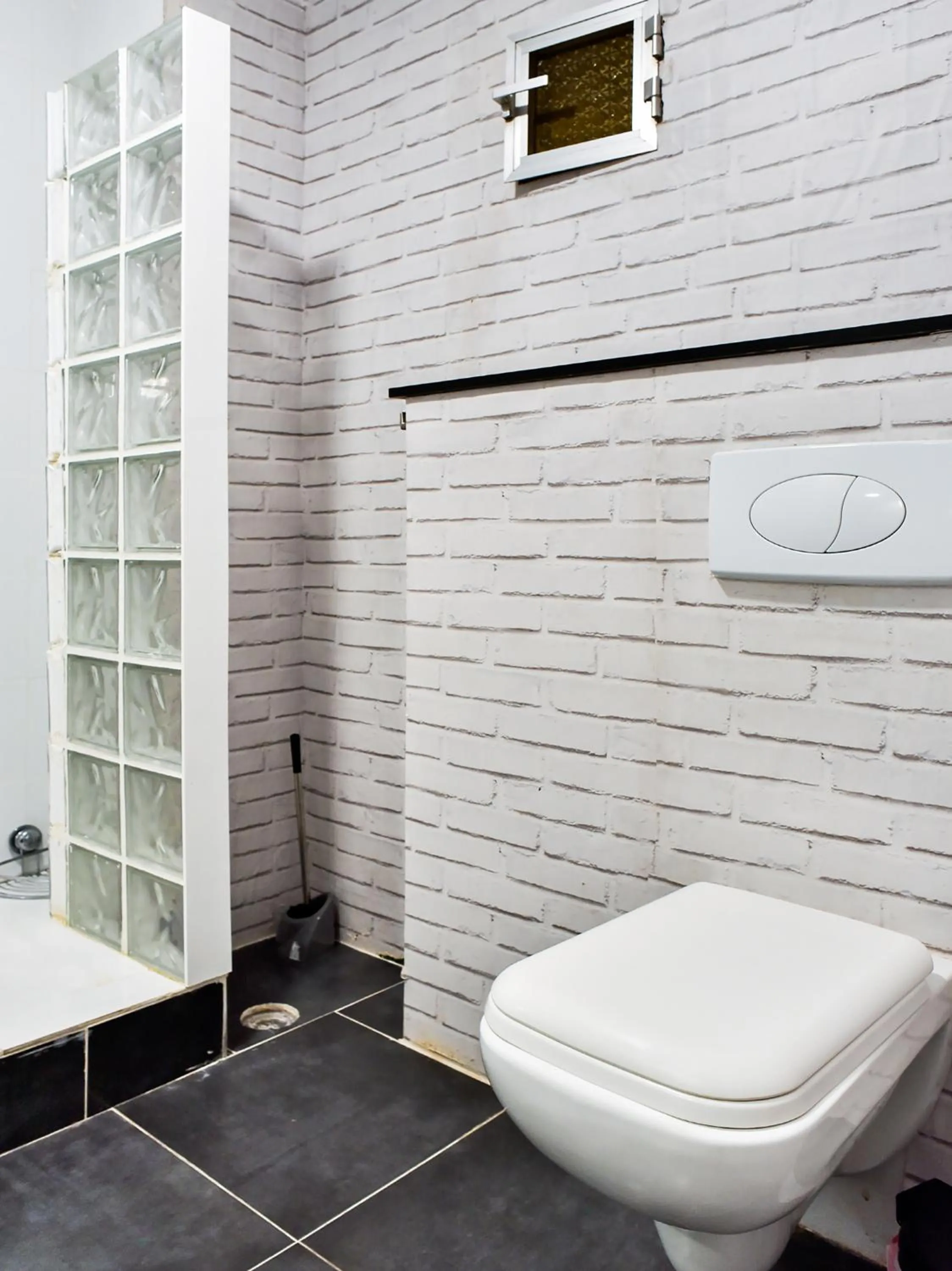 Bathroom in Hello Feria