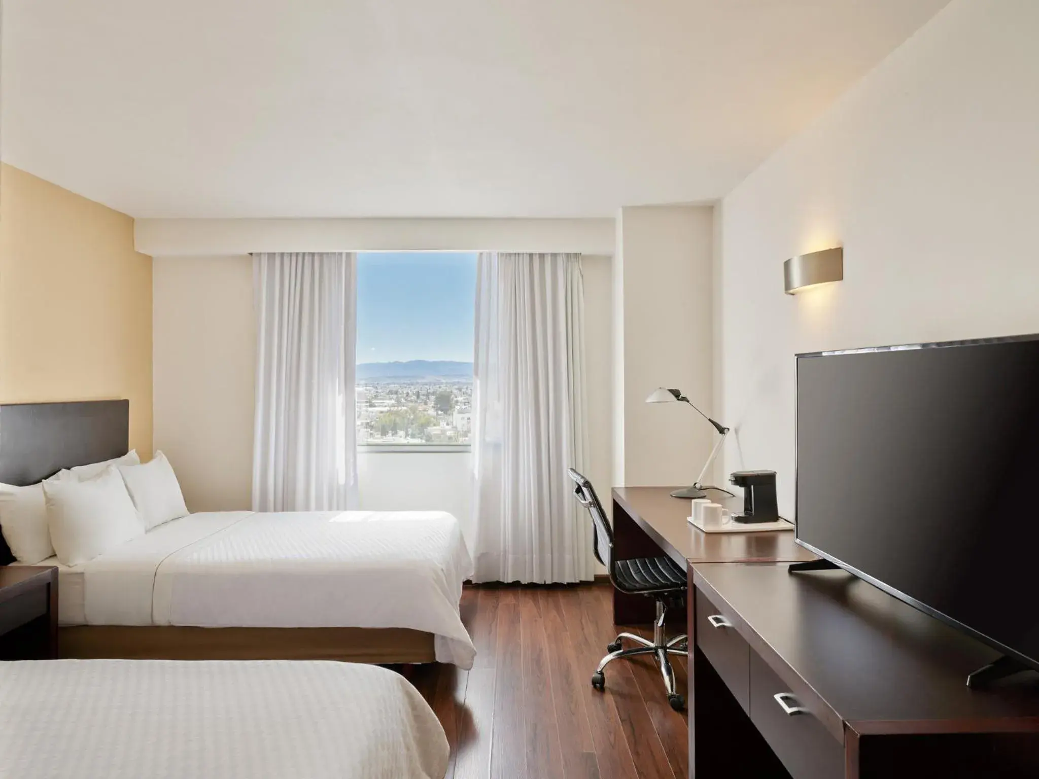 Superior Double Room - single occupancy in Fiesta Inn Express Durango Superior Double Room - single occupancy in Fiesta Inn Express Durango