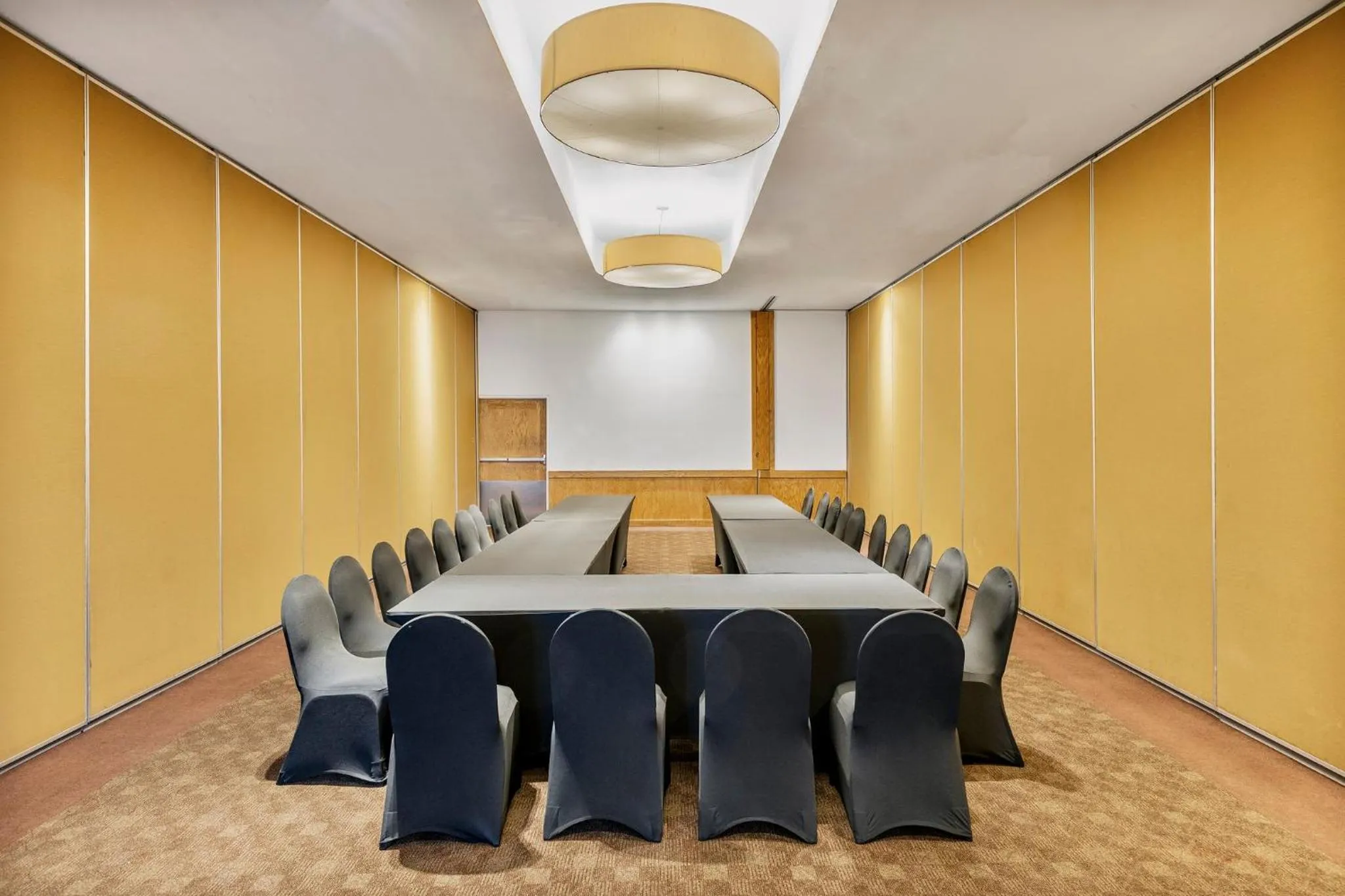 Meeting/conference room in Fiesta Inn Express Durango