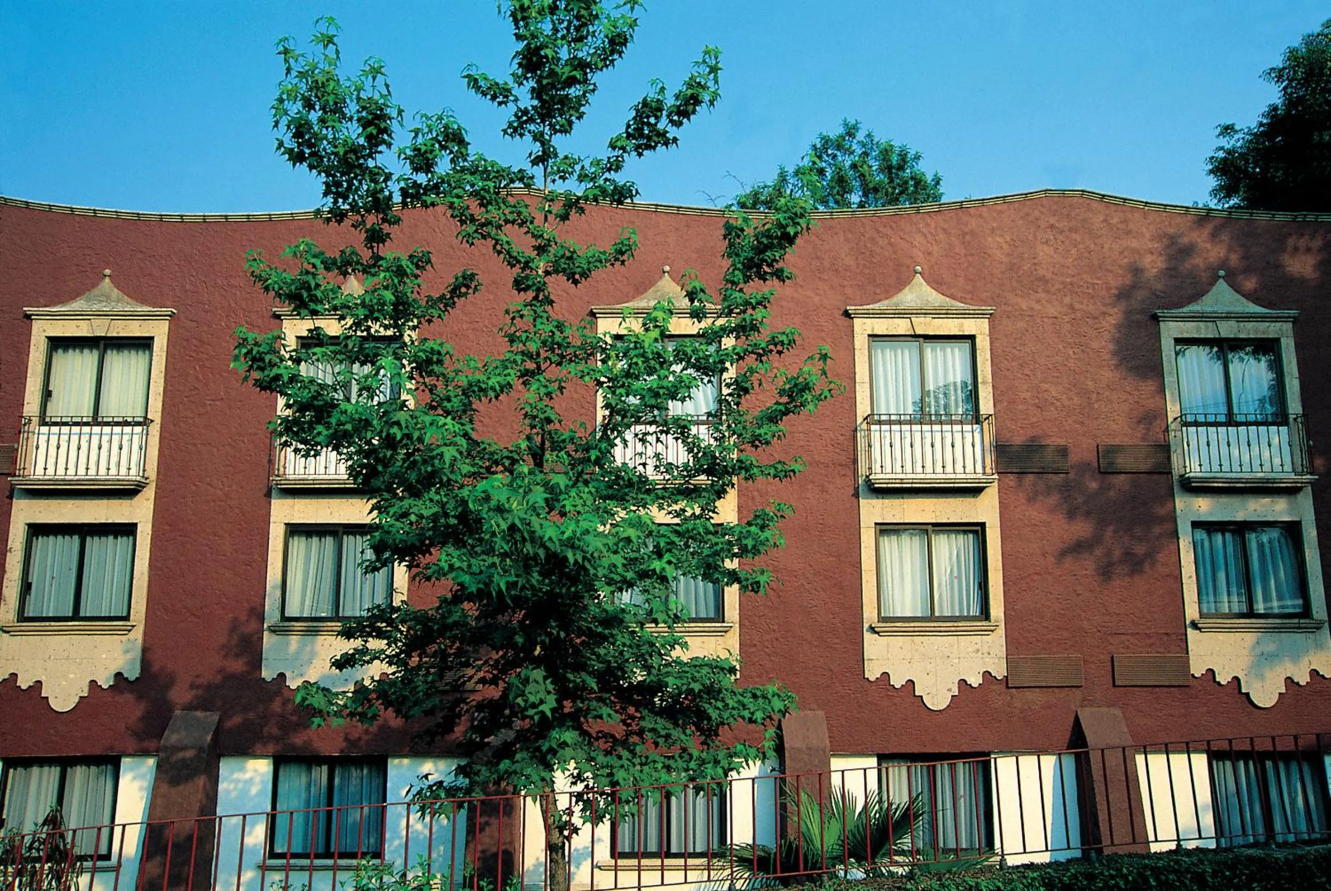 Property building in Fiesta Inn Xalapa