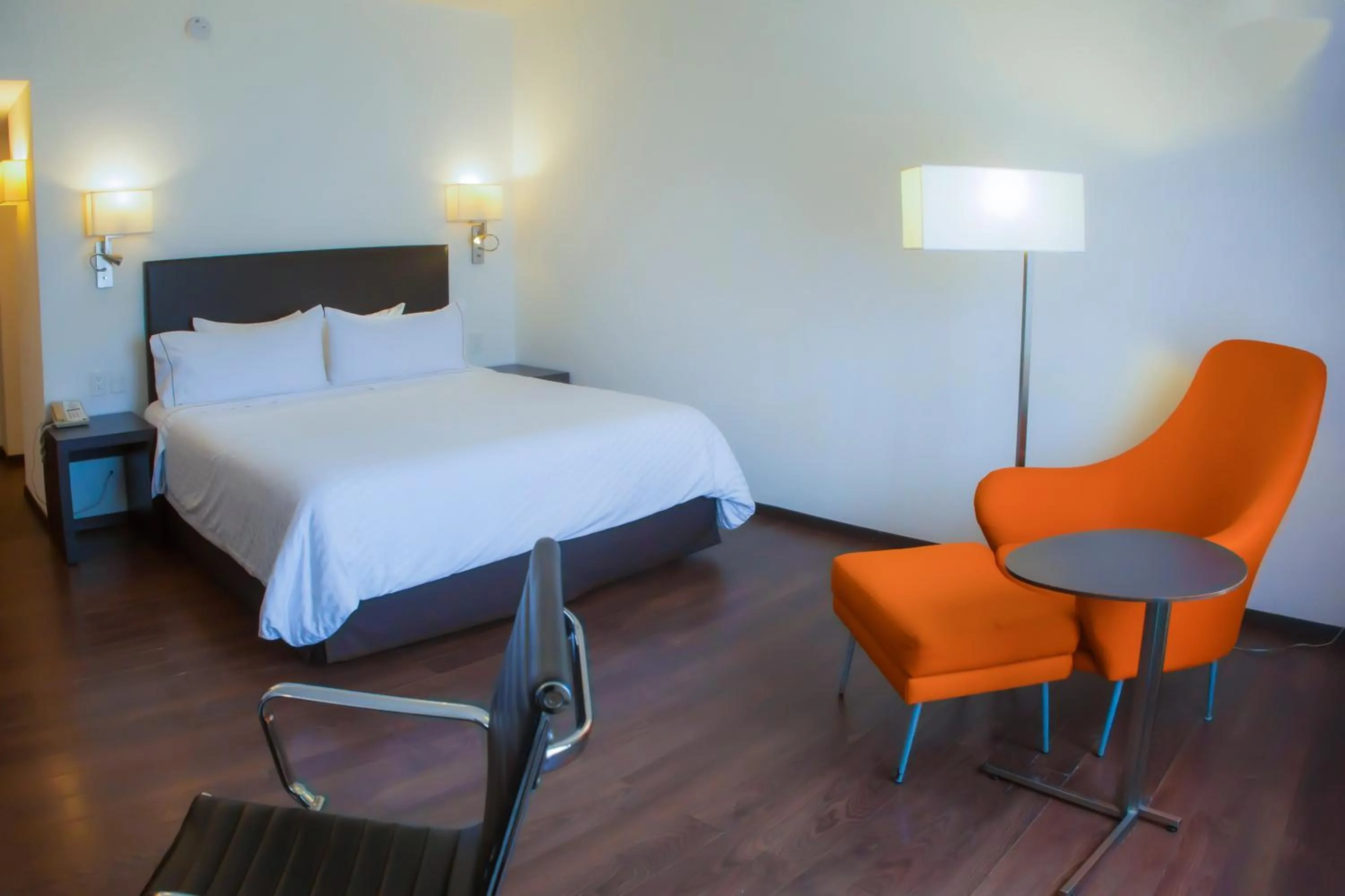 Bed in Fiesta Inn Xalapa