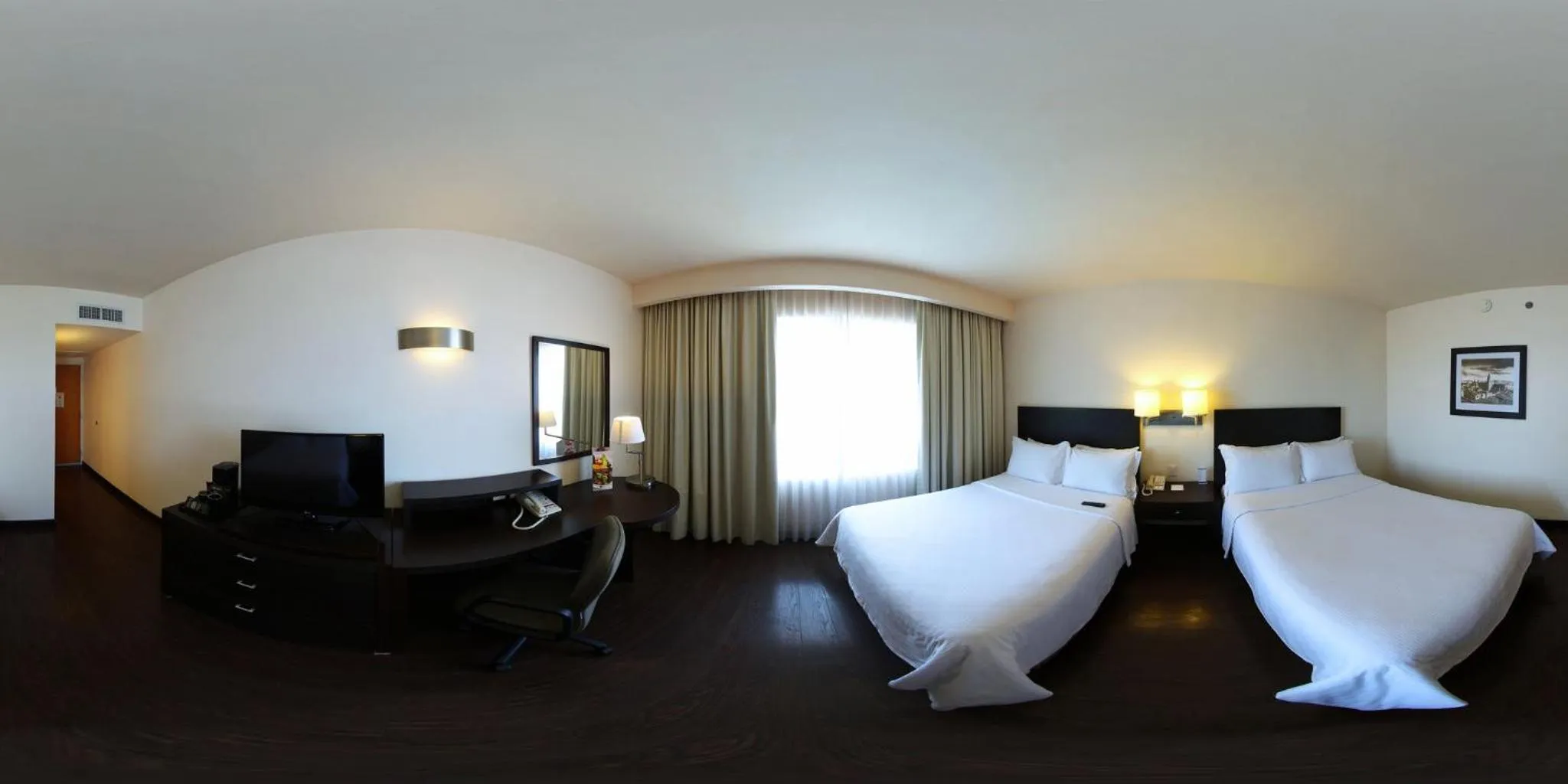 Bedroom, Bed in Fiesta Inn Cuernavaca