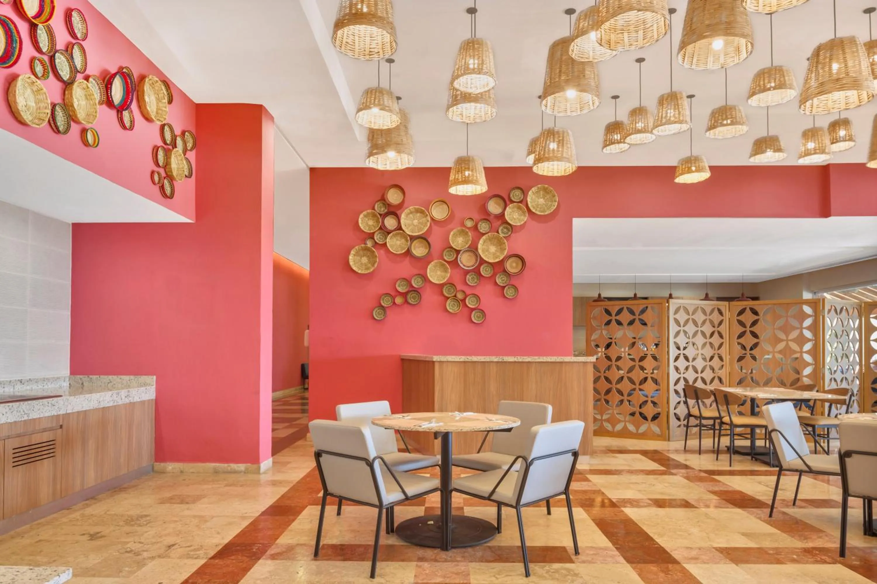 Restaurant/places to eat in Fiesta Inn Cuernavaca