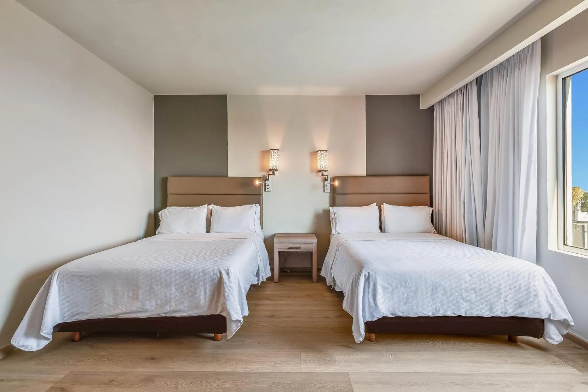 Other, Bed in Fiesta Inn Cuernavaca