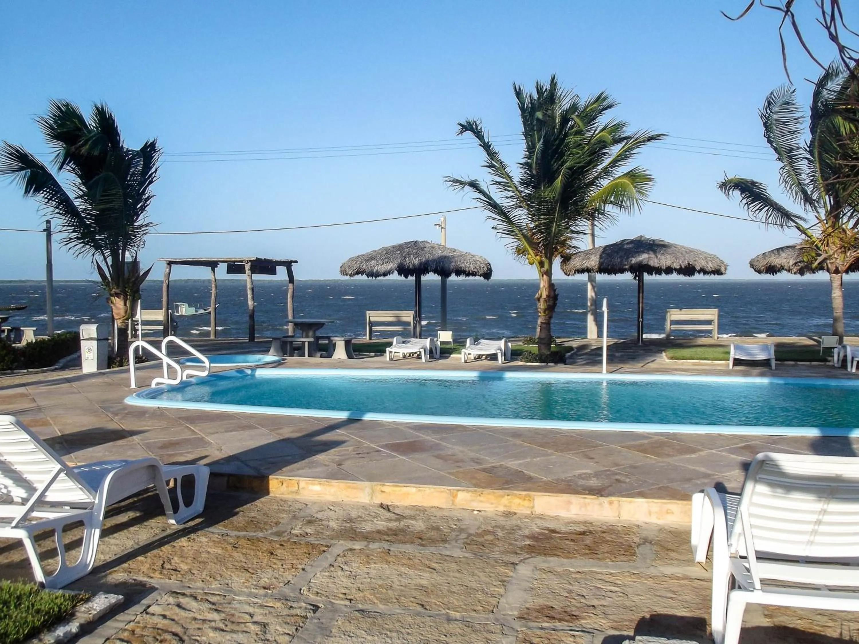 Swimming pool in Pousada Jagatá