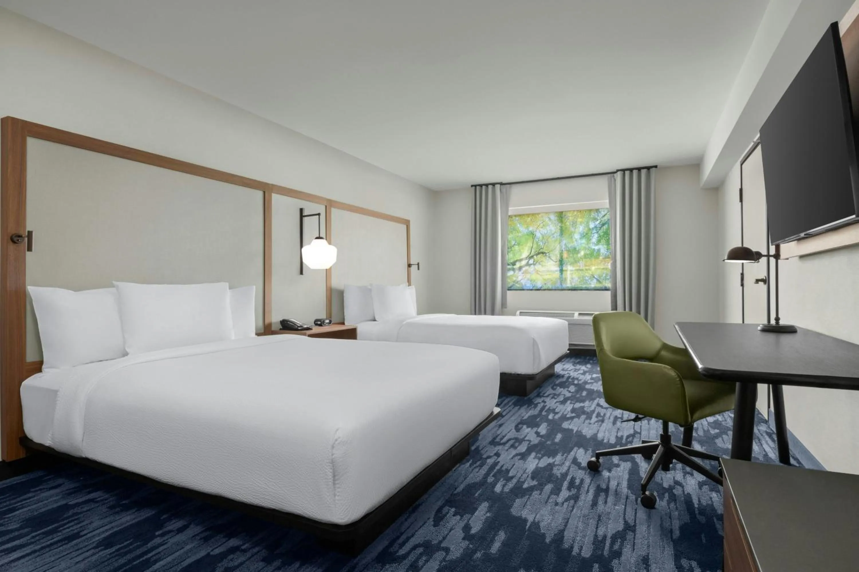 Photo of the whole room, Bed in Fairfield by Marriott Inn & Suites Atascadero
