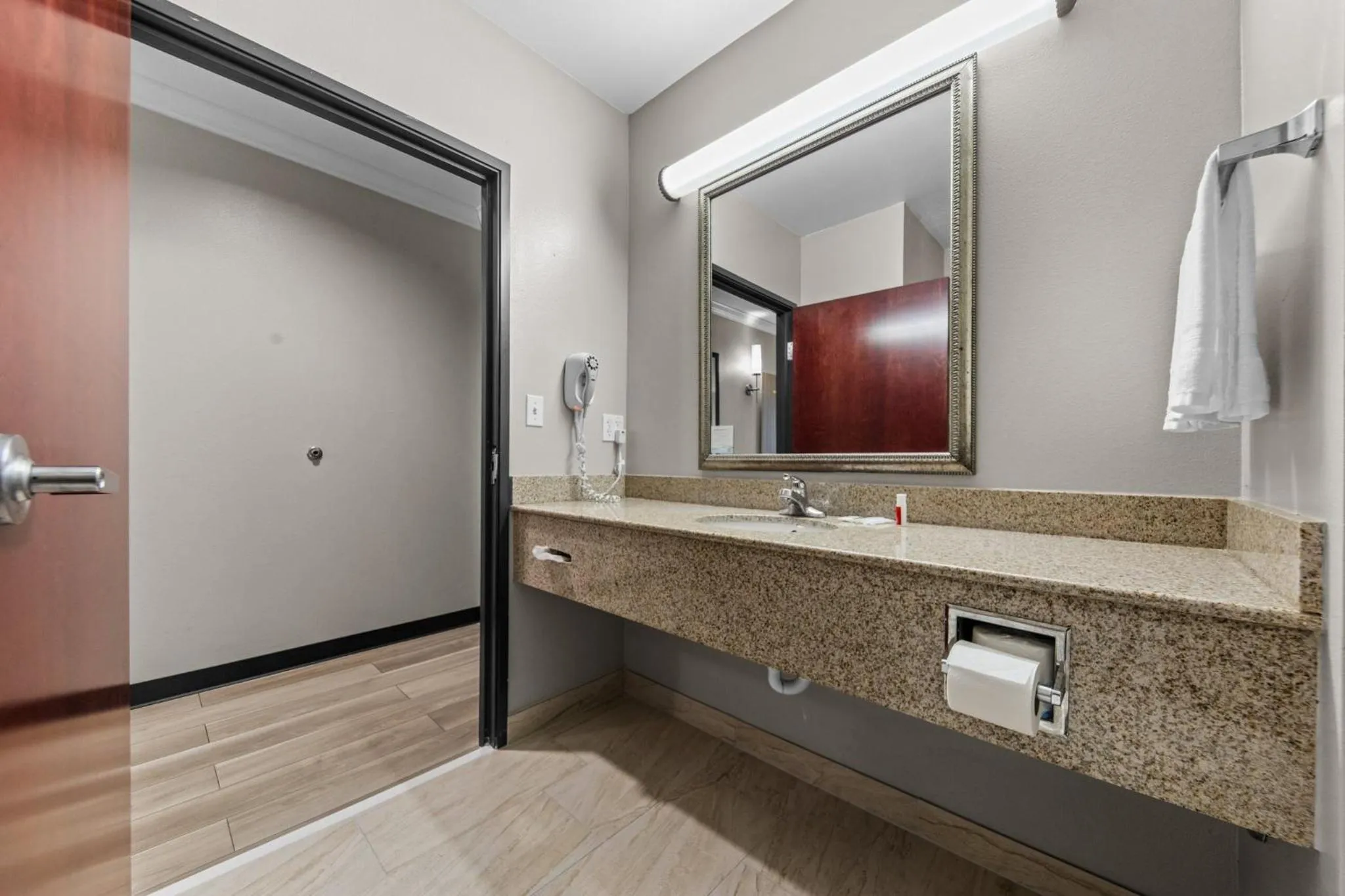 Bathroom in Days Inn by Wyndham Salado