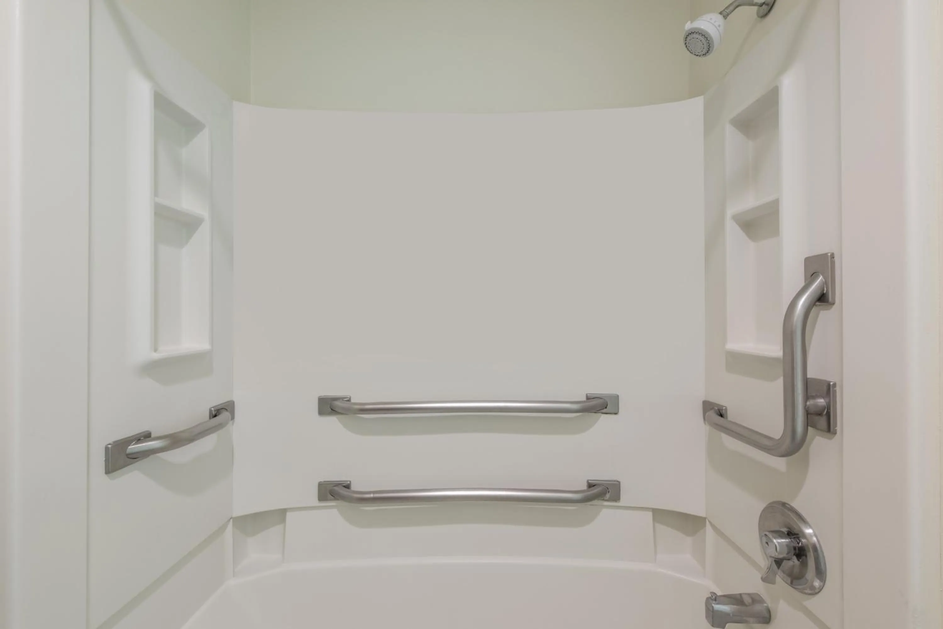 Bathroom in Knights Inn Allentown