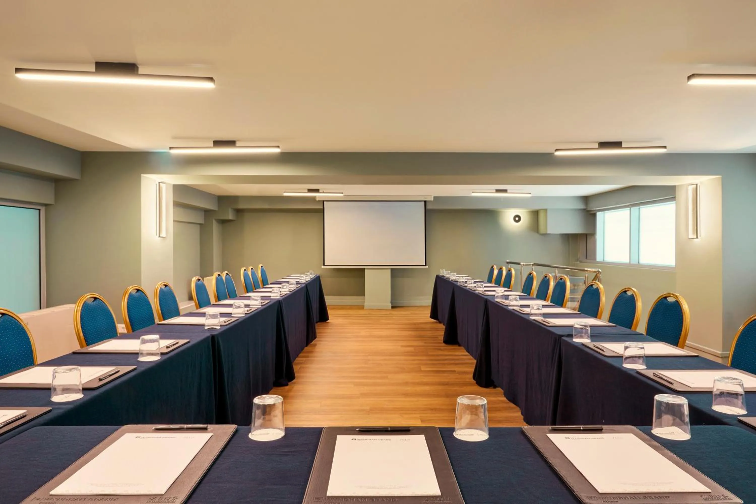 Meeting/conference room in Zeus Essence Wyndham Athens Residence