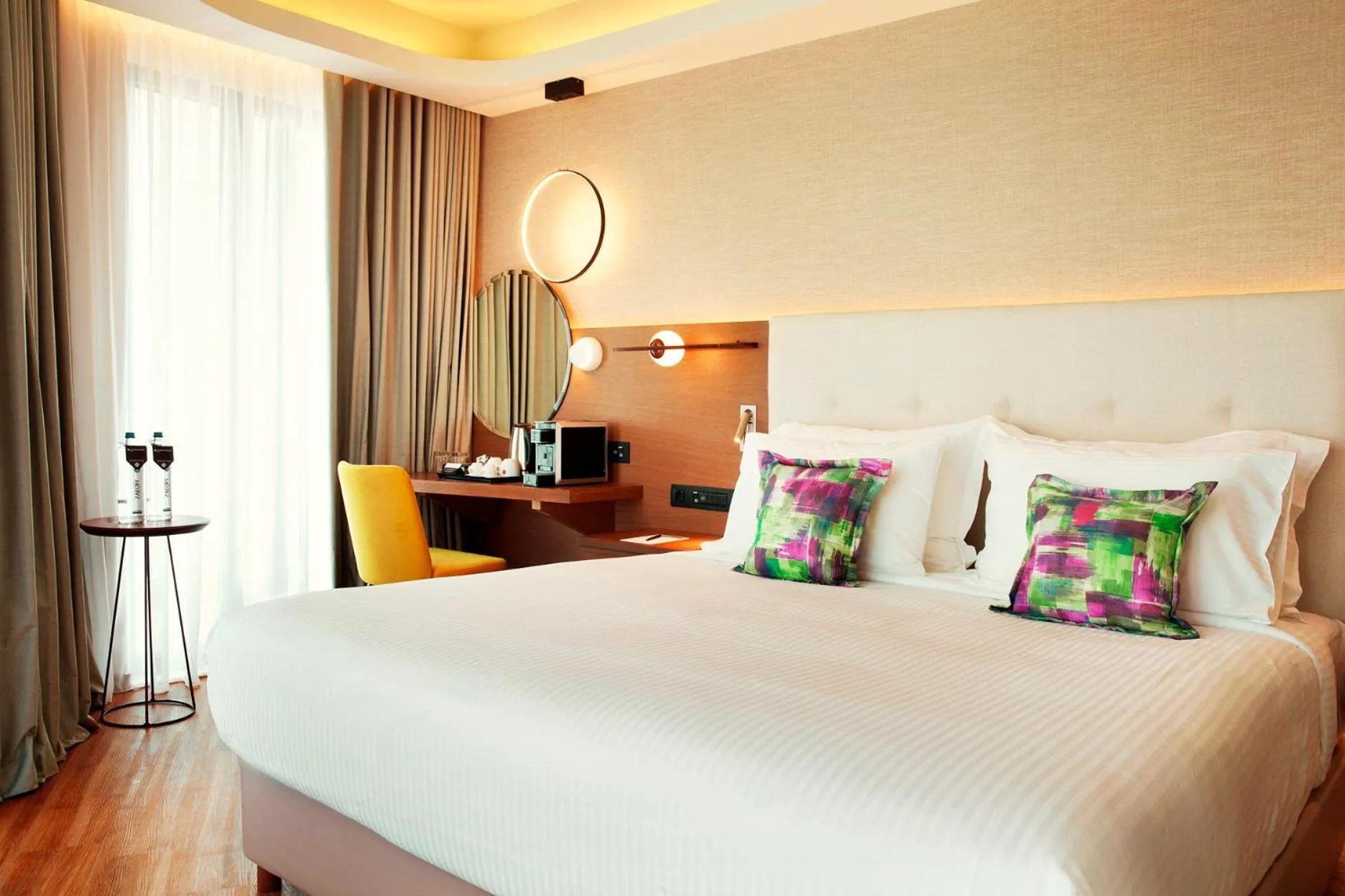 Bed in Zeus Essence Wyndham Athens Residence