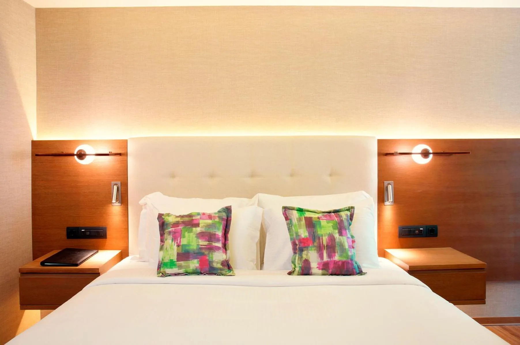 Bed in Zeus Essence Wyndham Athens Residence