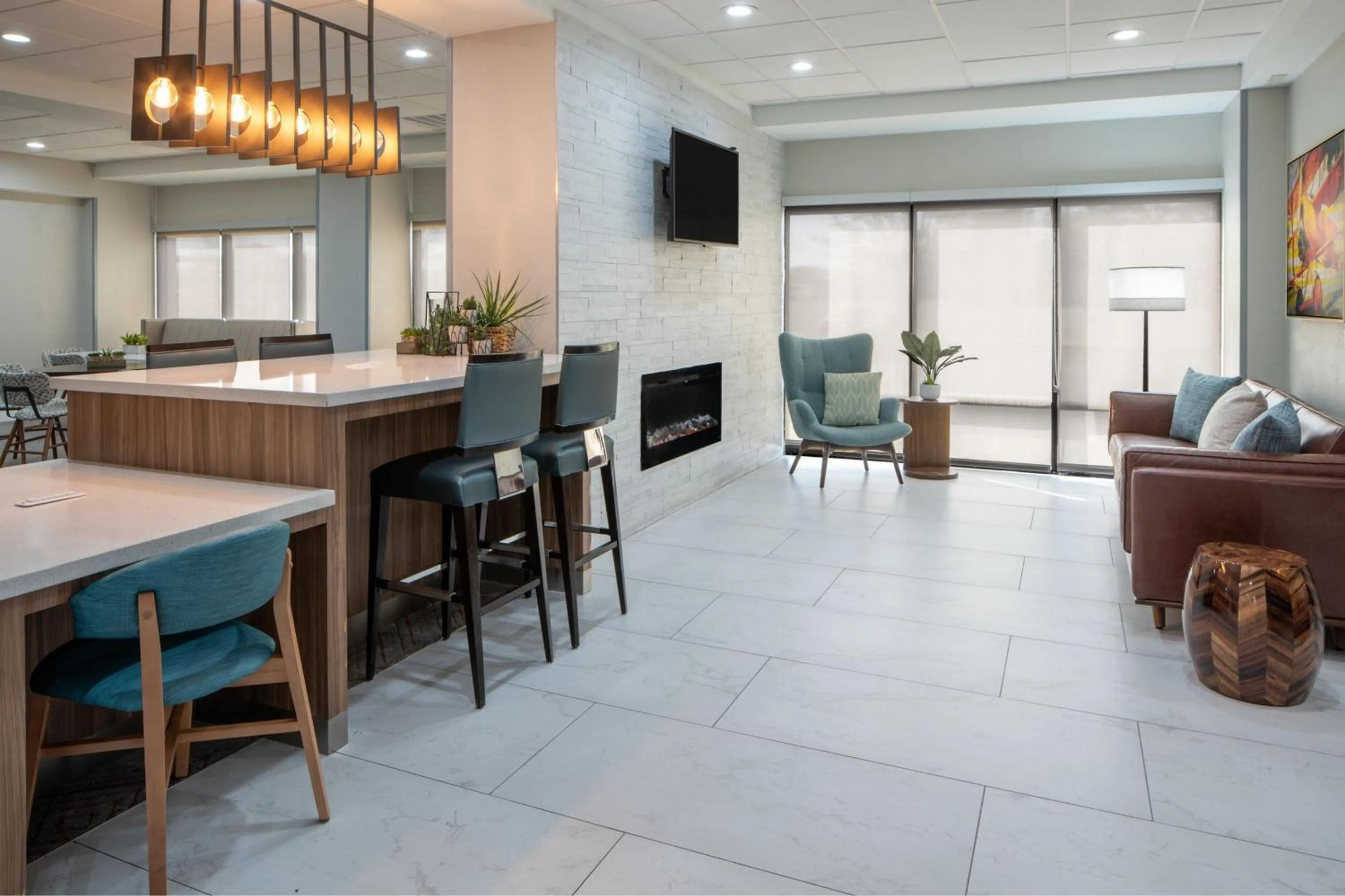 Lobby or reception in Avalon Hotel & Suites Alexandria