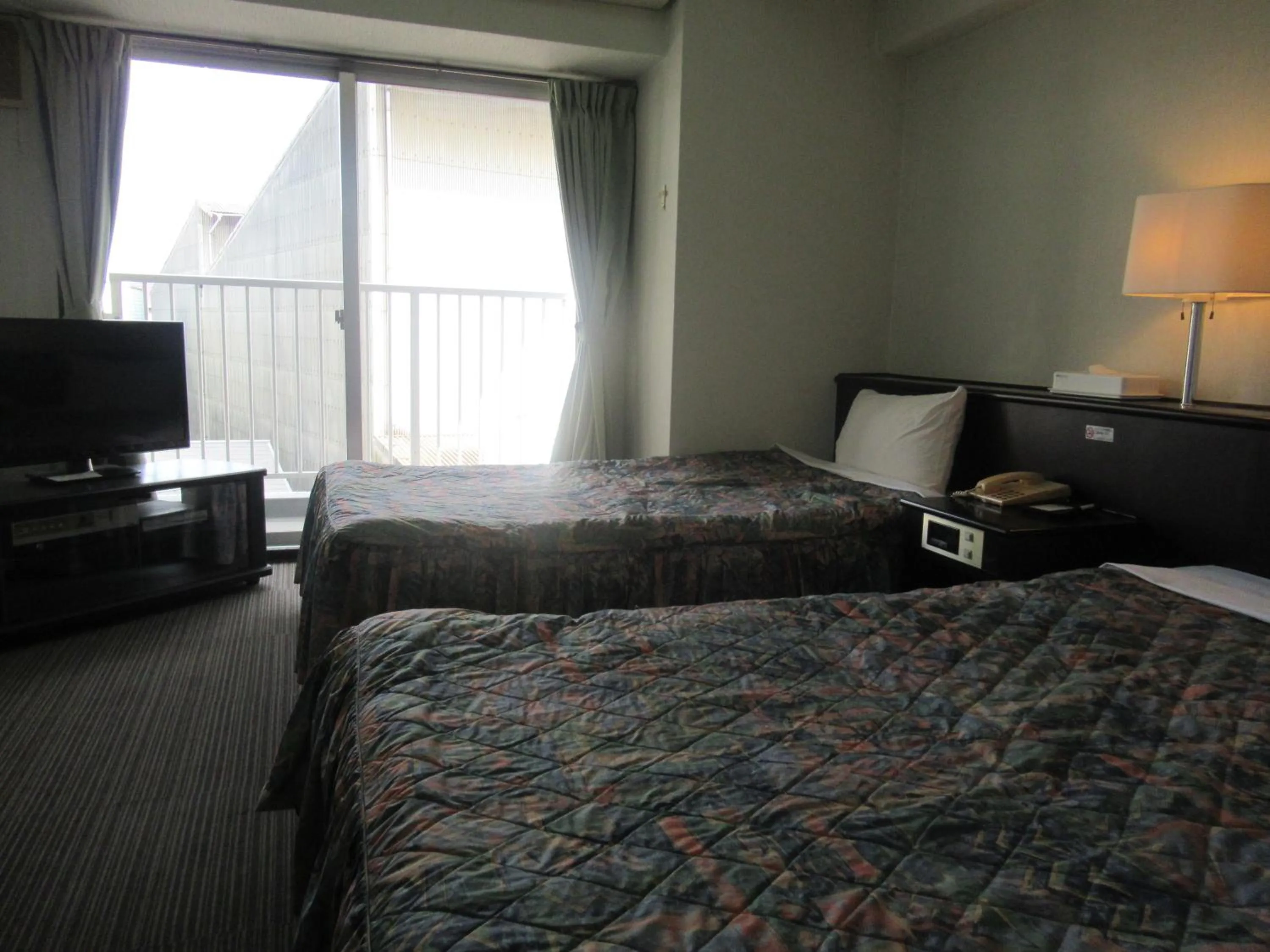 Photo of the whole room, Bed in Tsurusaki Hotel