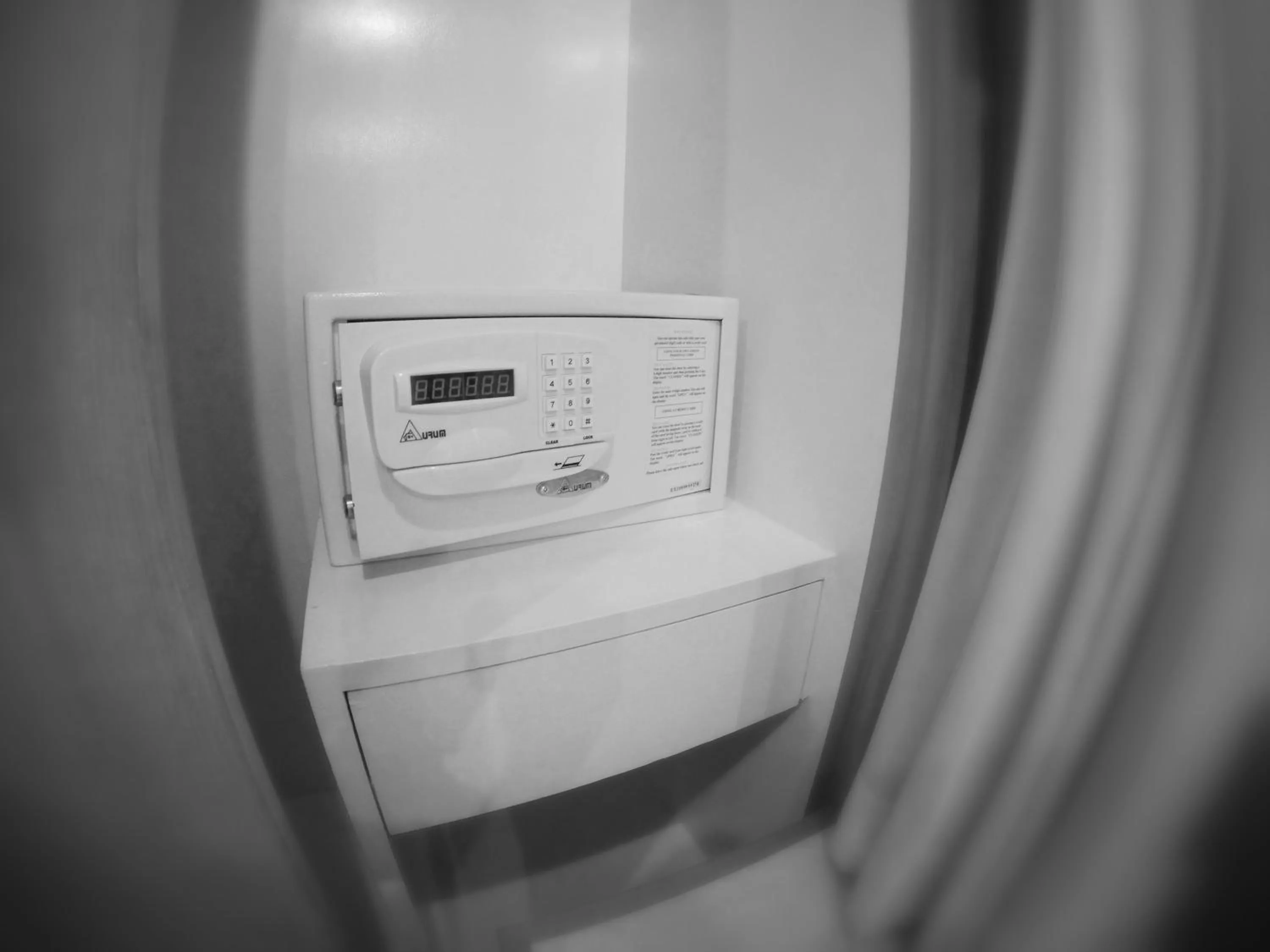 Bed in Sea Front Home Hotel - Patong Beach