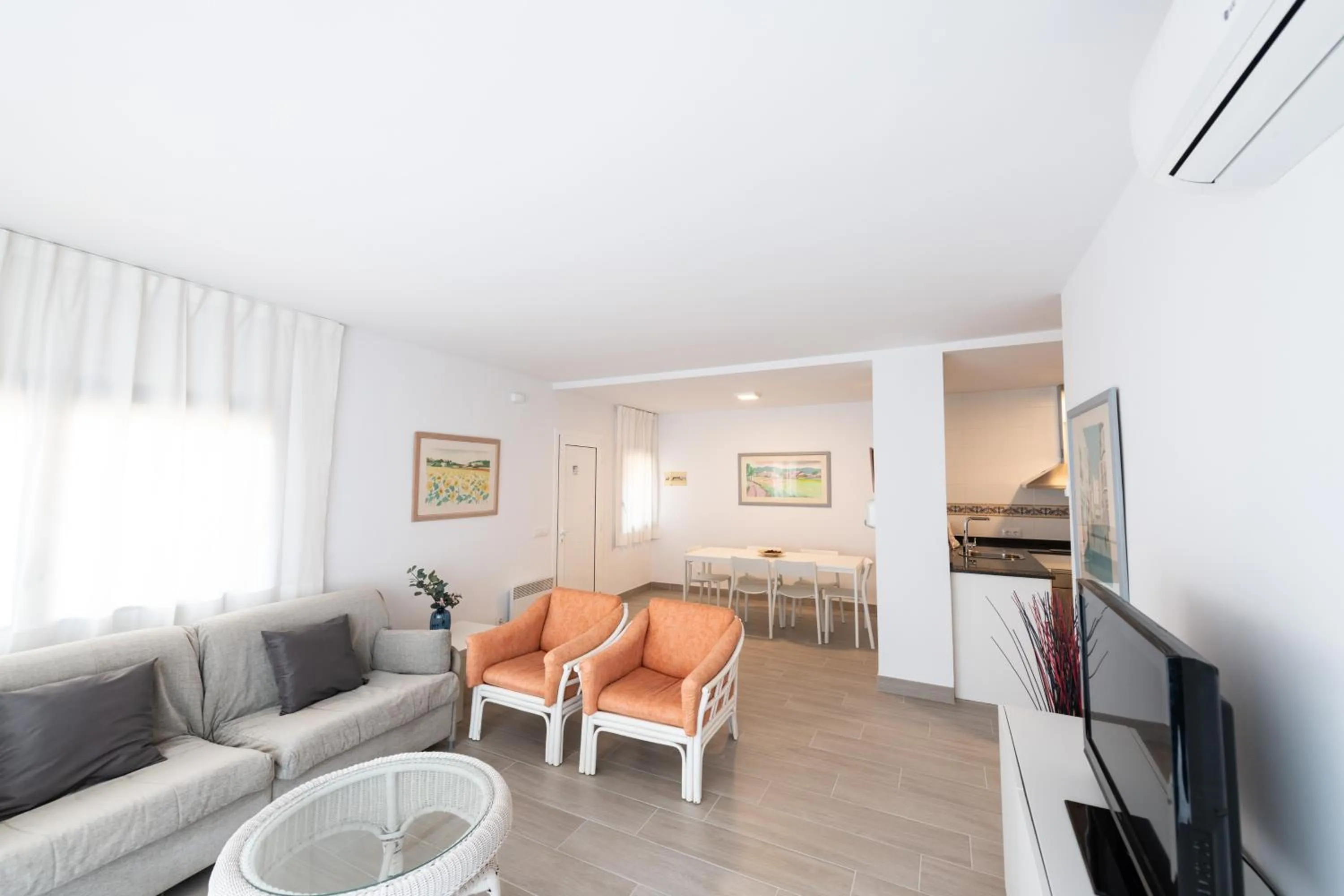 TV and multimedia in Apartamentos Marblau