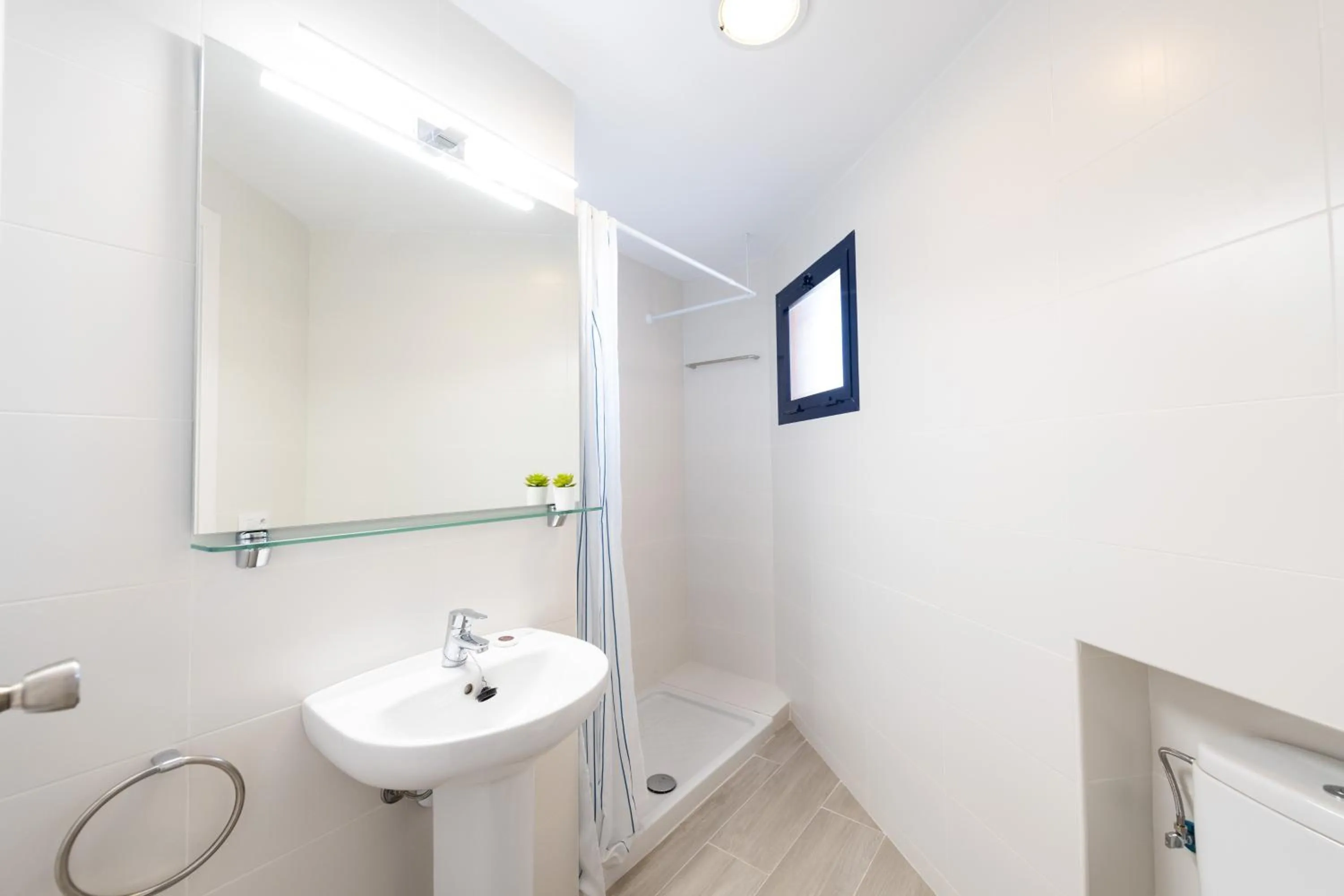 Bathroom in Apartamentos Marblau