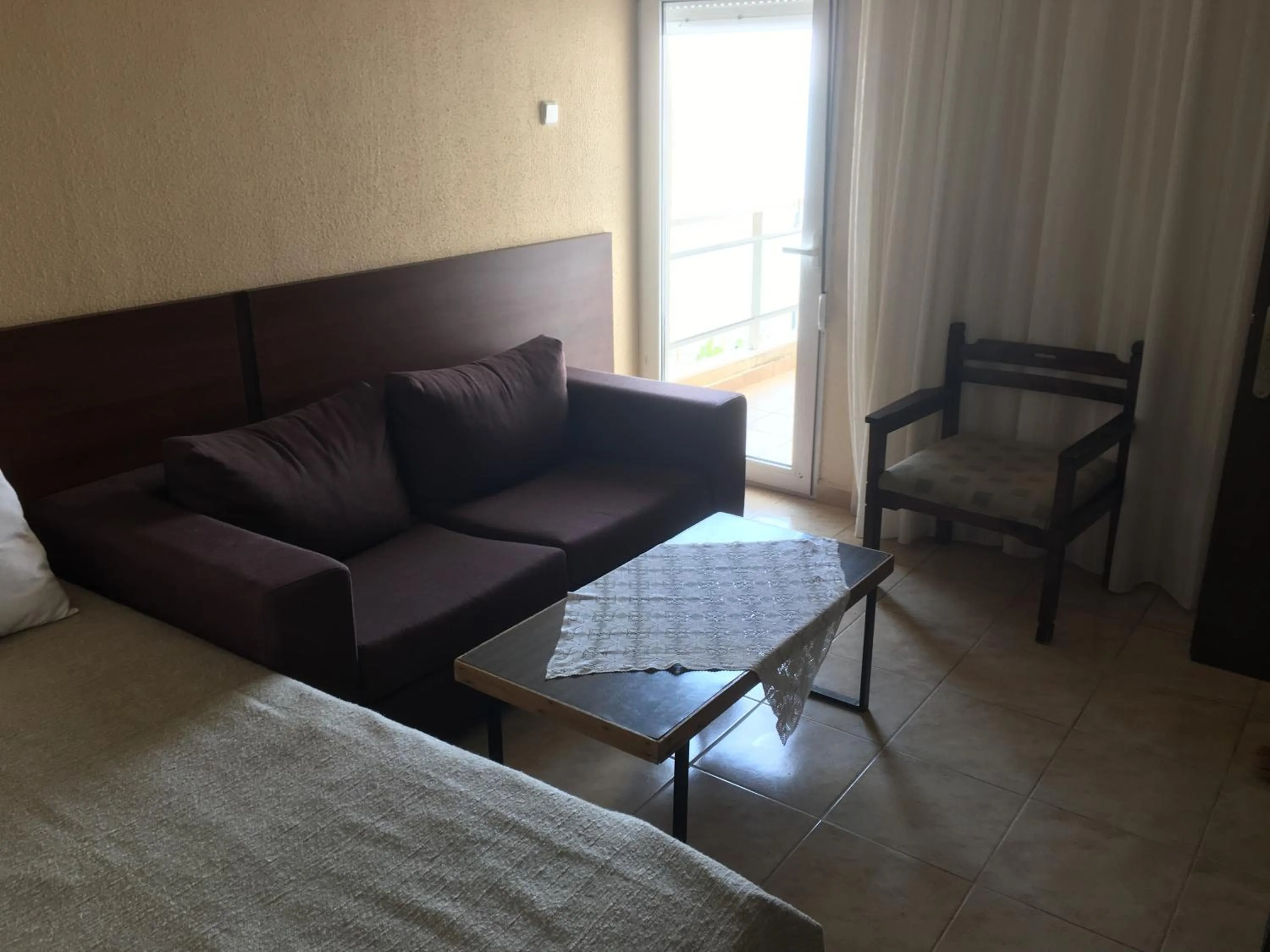 Bed in Hotel Achillion