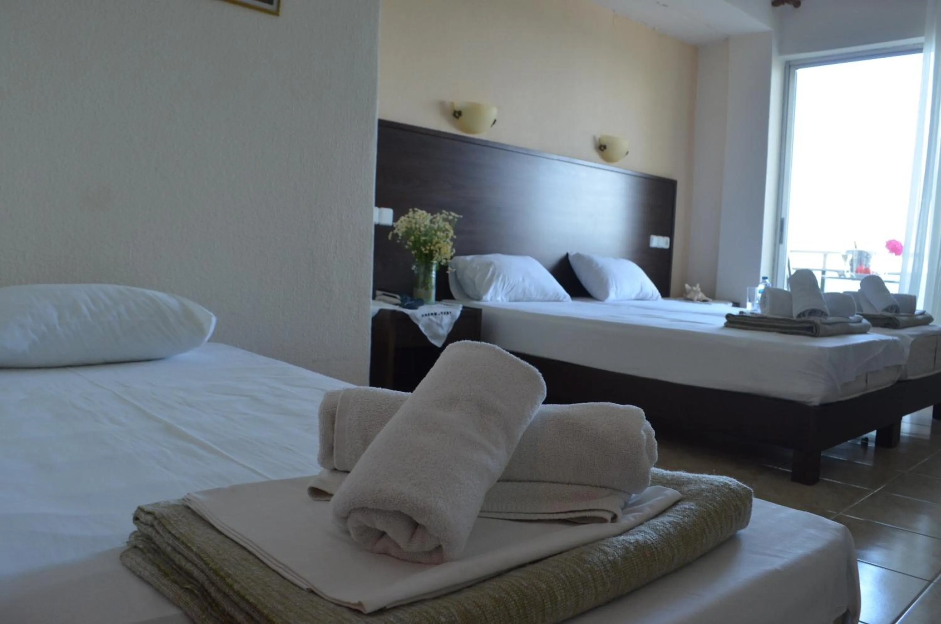 Bed in Hotel Achillion