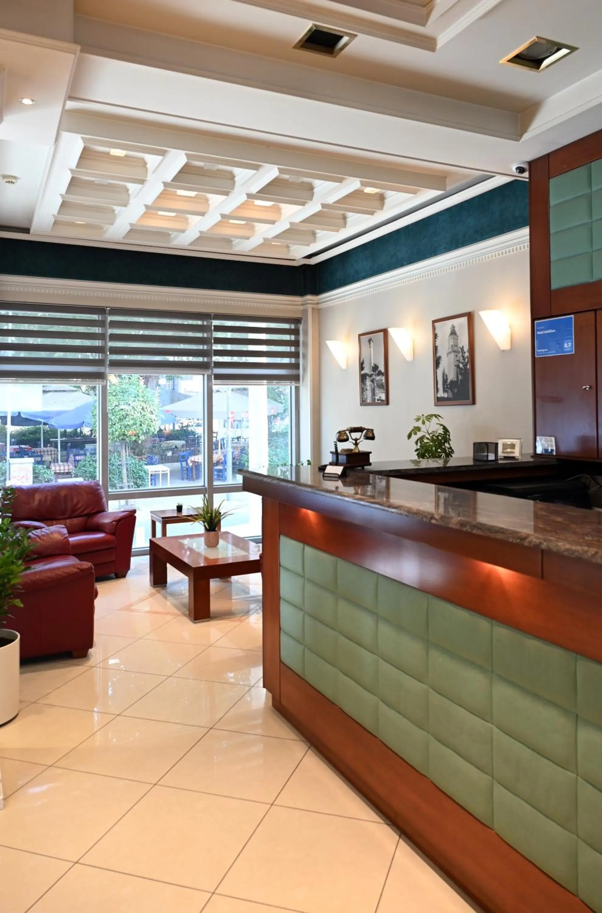 Lobby or reception in Hotel Achillion