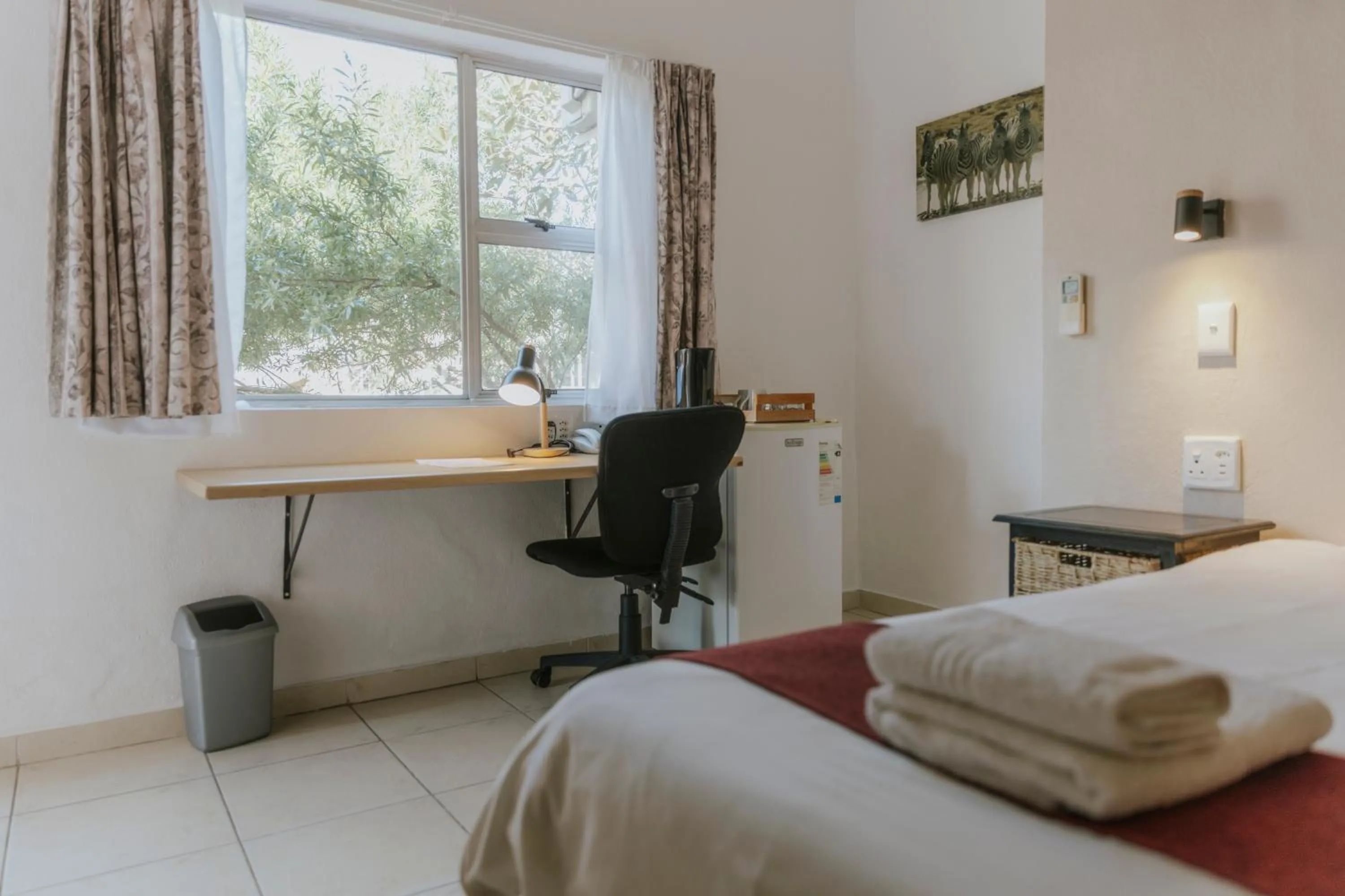 Bedroom, Bed in Hotel Uhland
