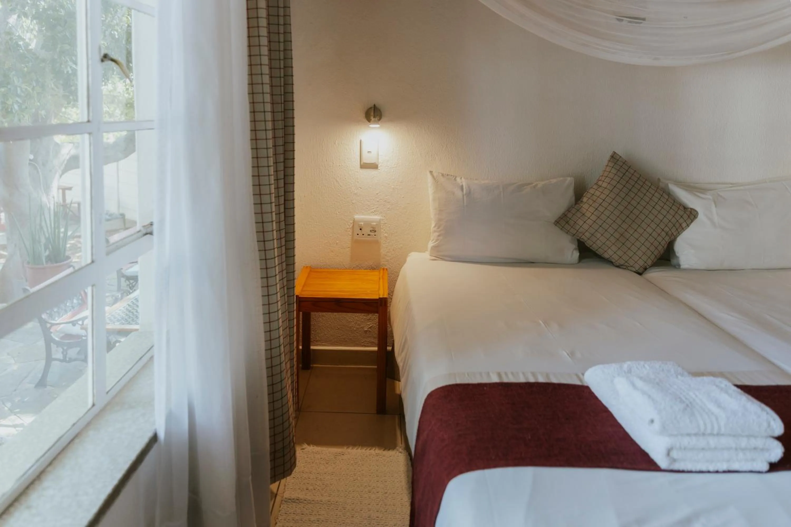 Bedroom, Bed in Hotel Uhland