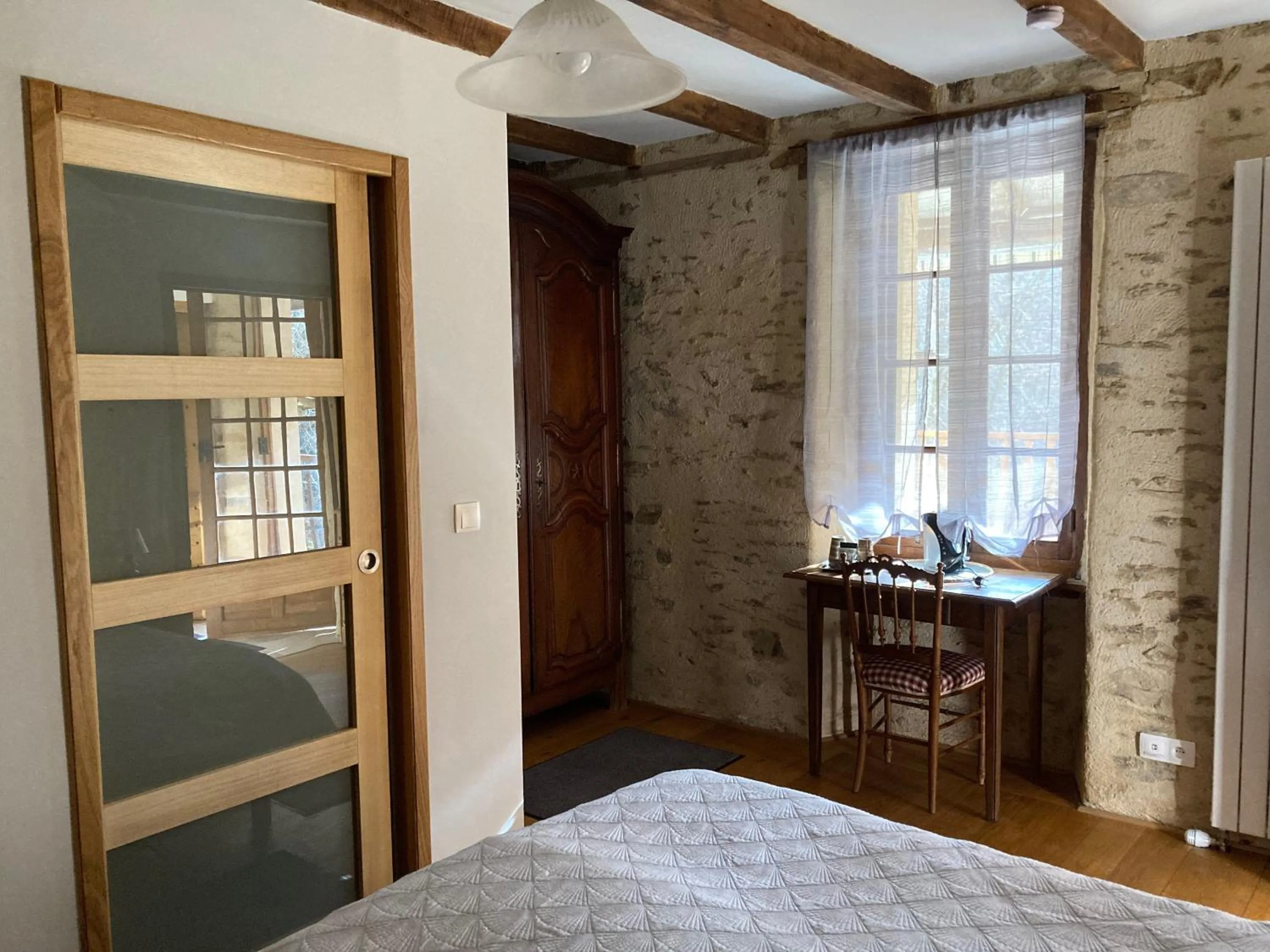 Bed in Moulin Lou Apmay