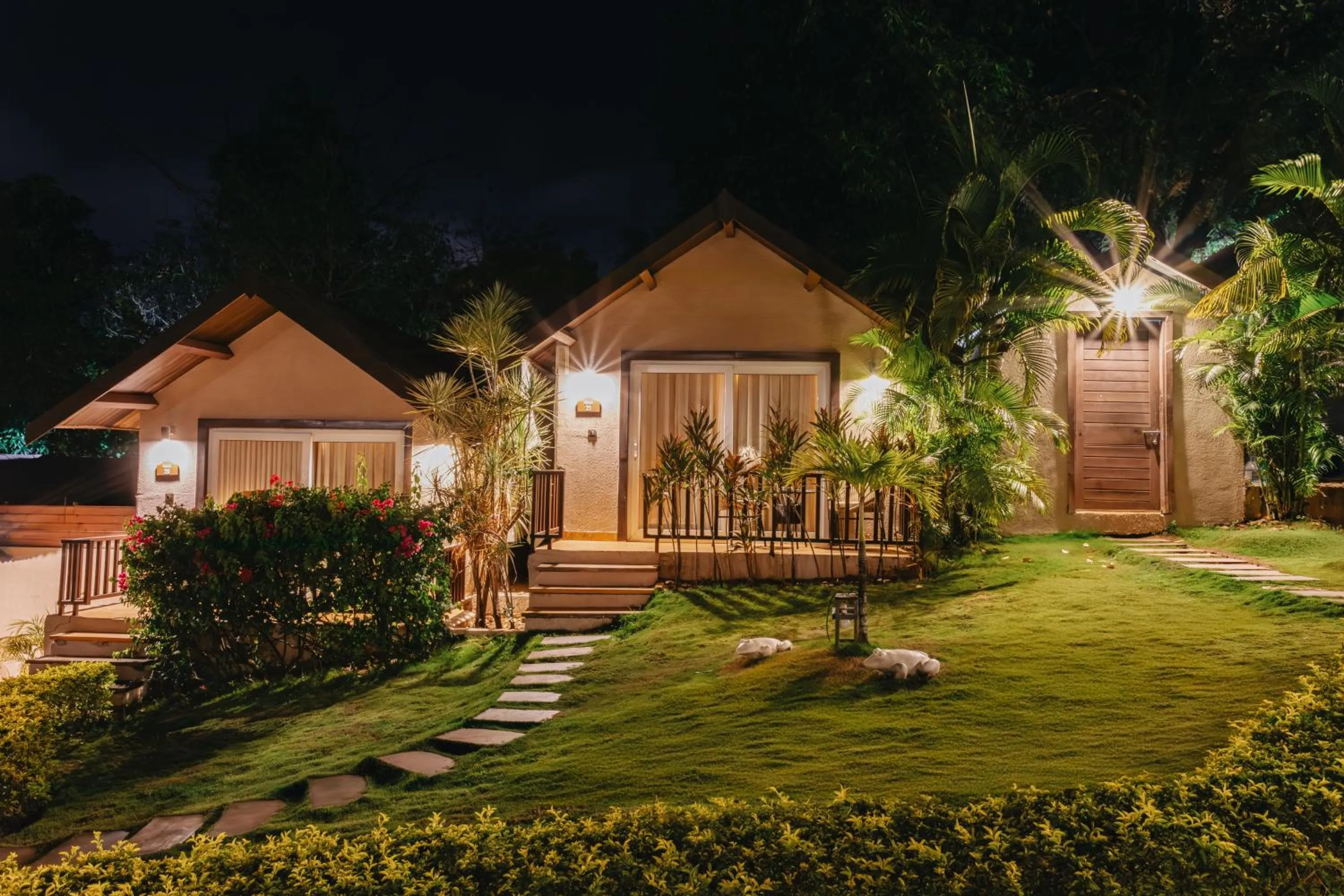 Facade/entrance in Stone Wood Resort, Mandrem