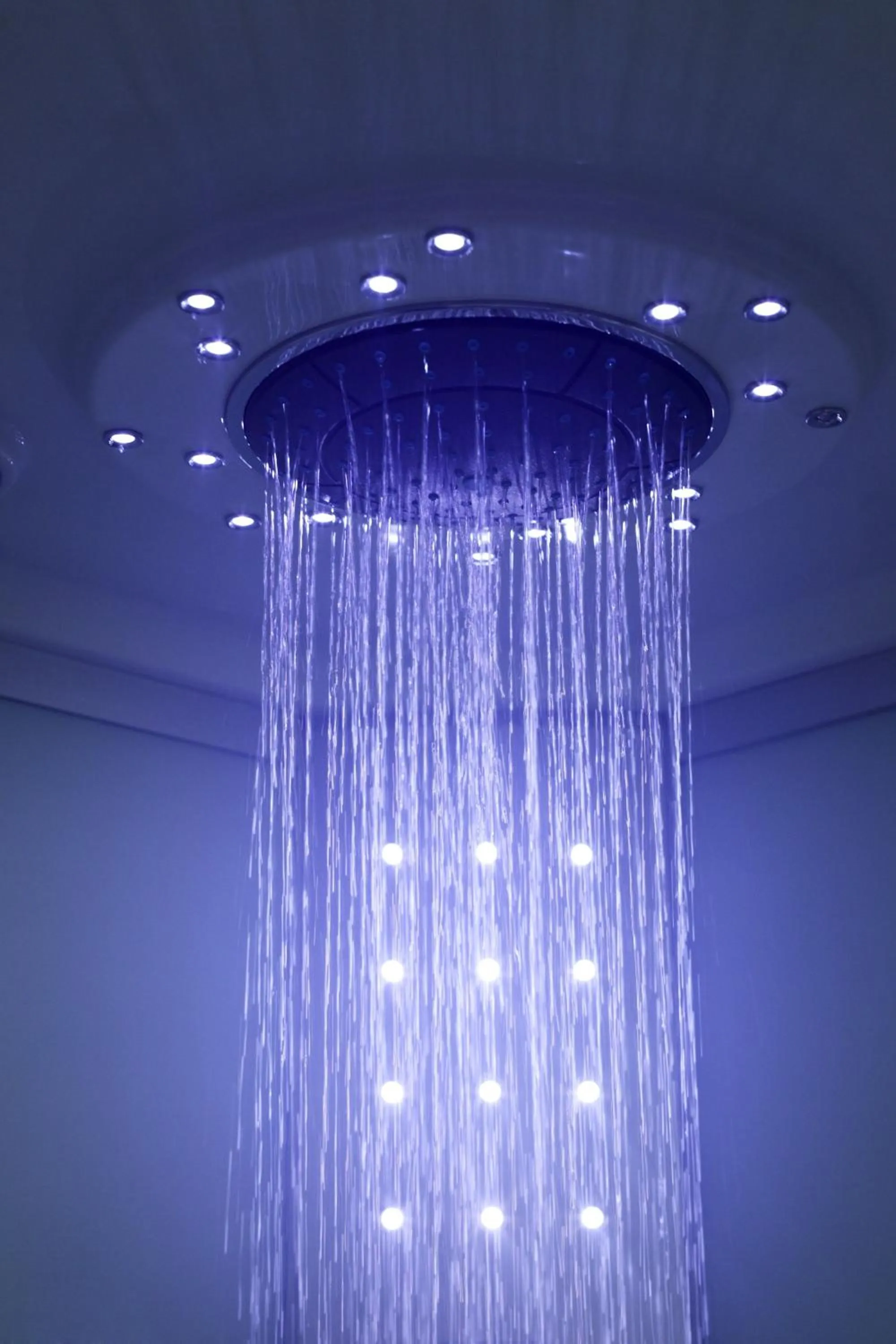 Shower in Petul Apart Hotel Am Ruhrbogen