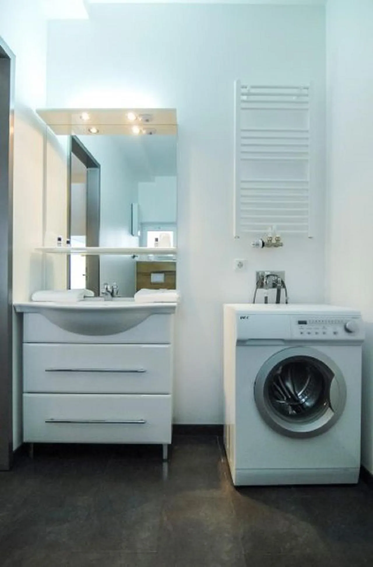 Bathroom in Petul Apart Hotel Am Ruhrbogen