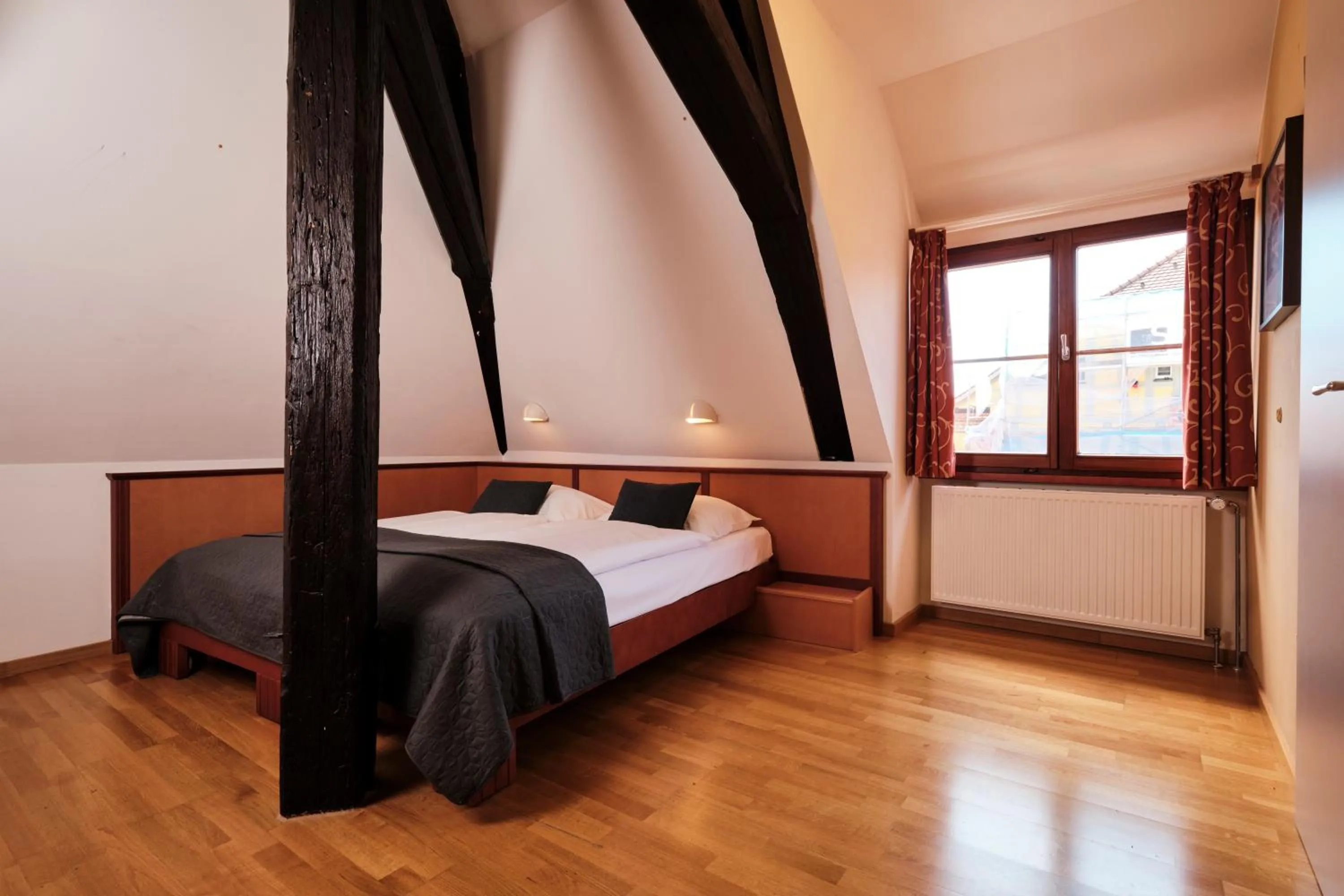 Bed in JUFA Hotel Meersburg am Bodensee