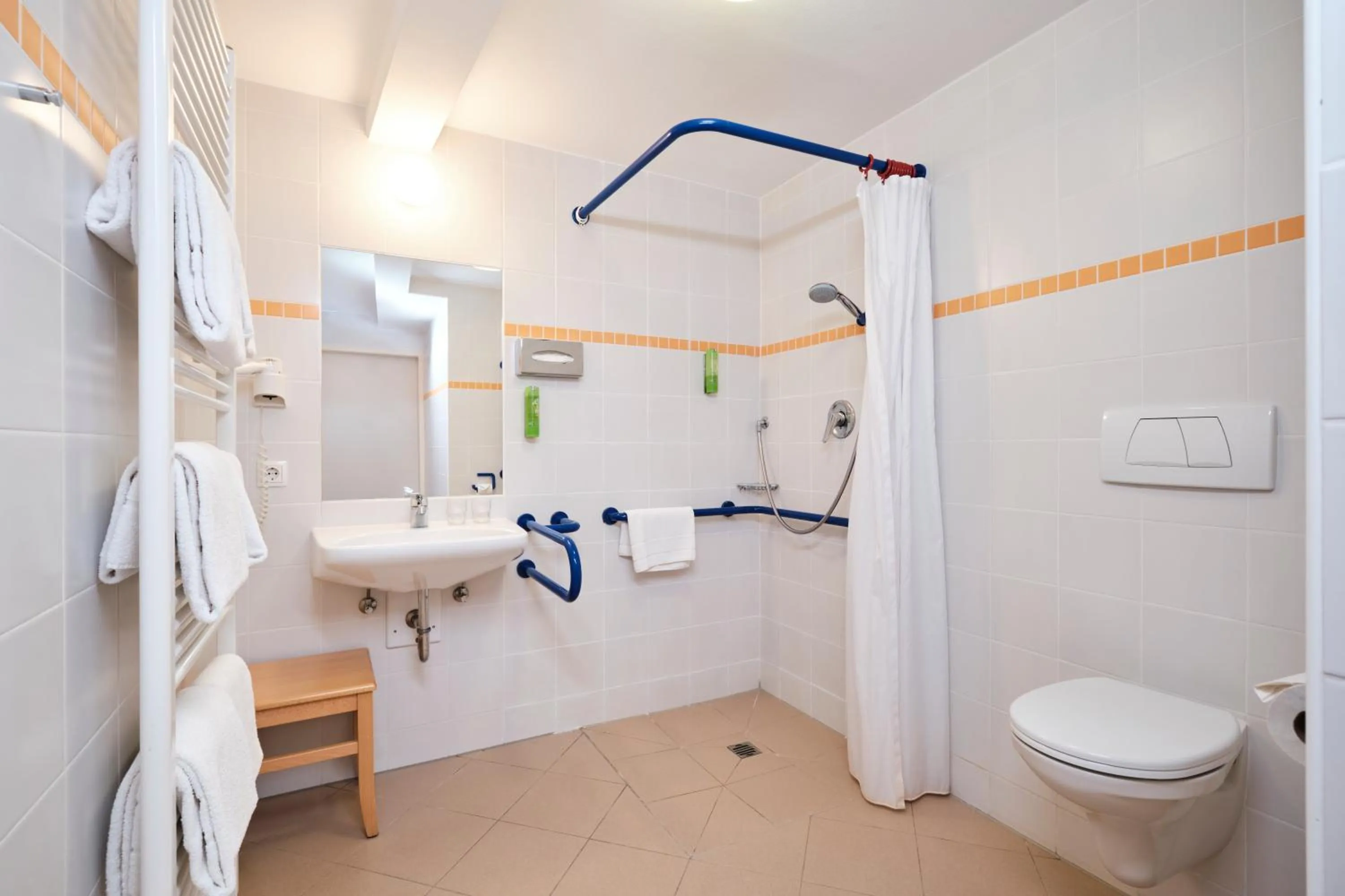 Shower in JUFA Hotel Meersburg am Bodensee