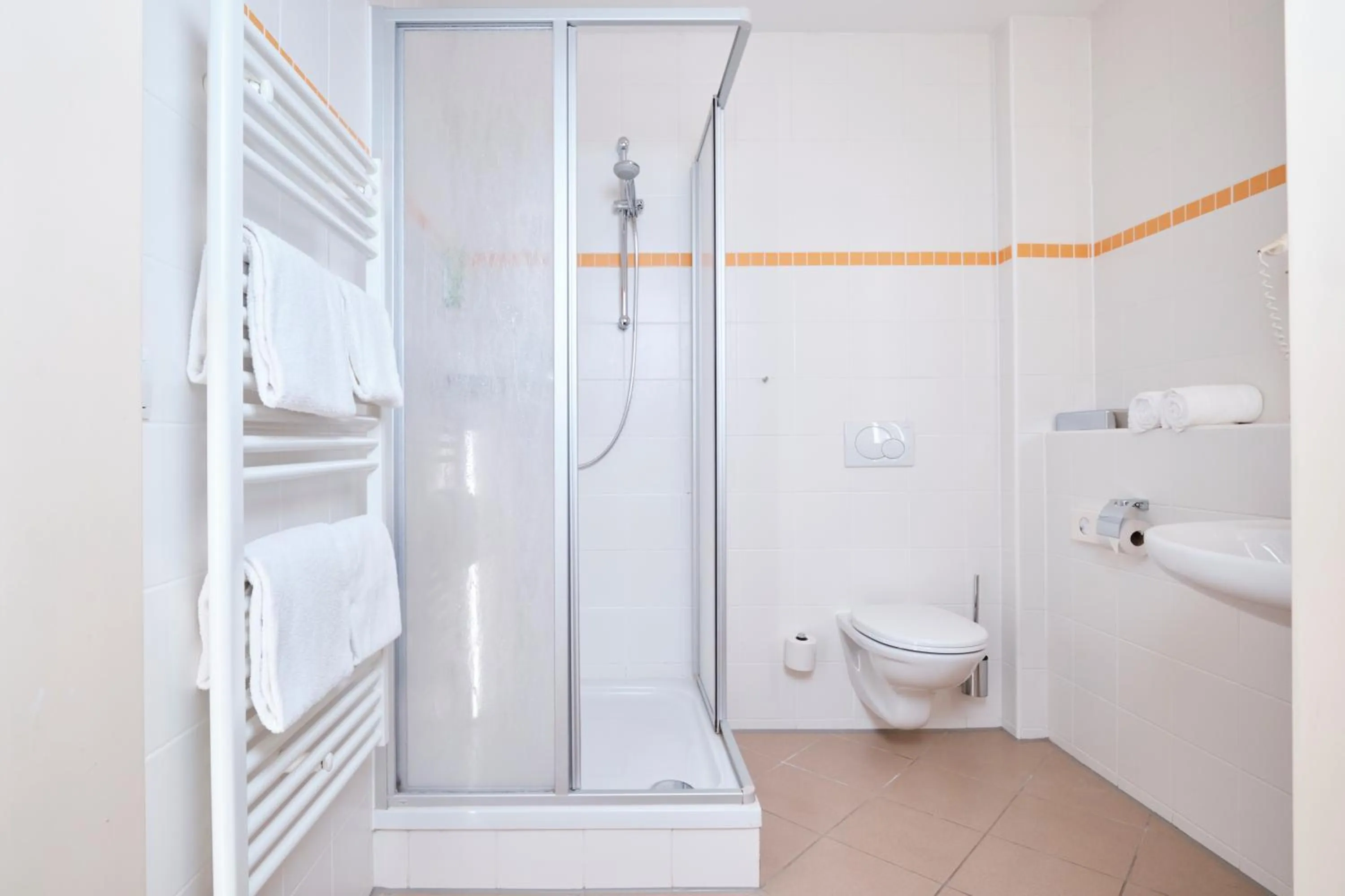 Toilet in JUFA Hotel Meersburg am Bodensee